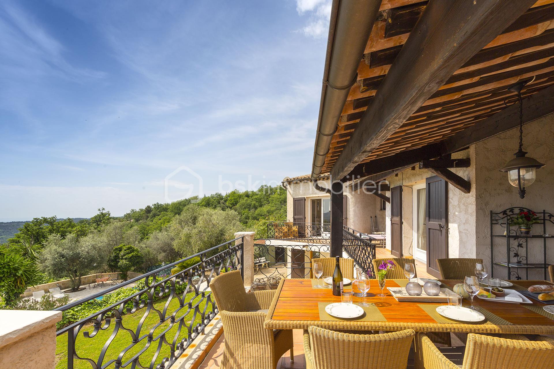 Maison provencale de 187,13 m² - 06_385_123.jpg