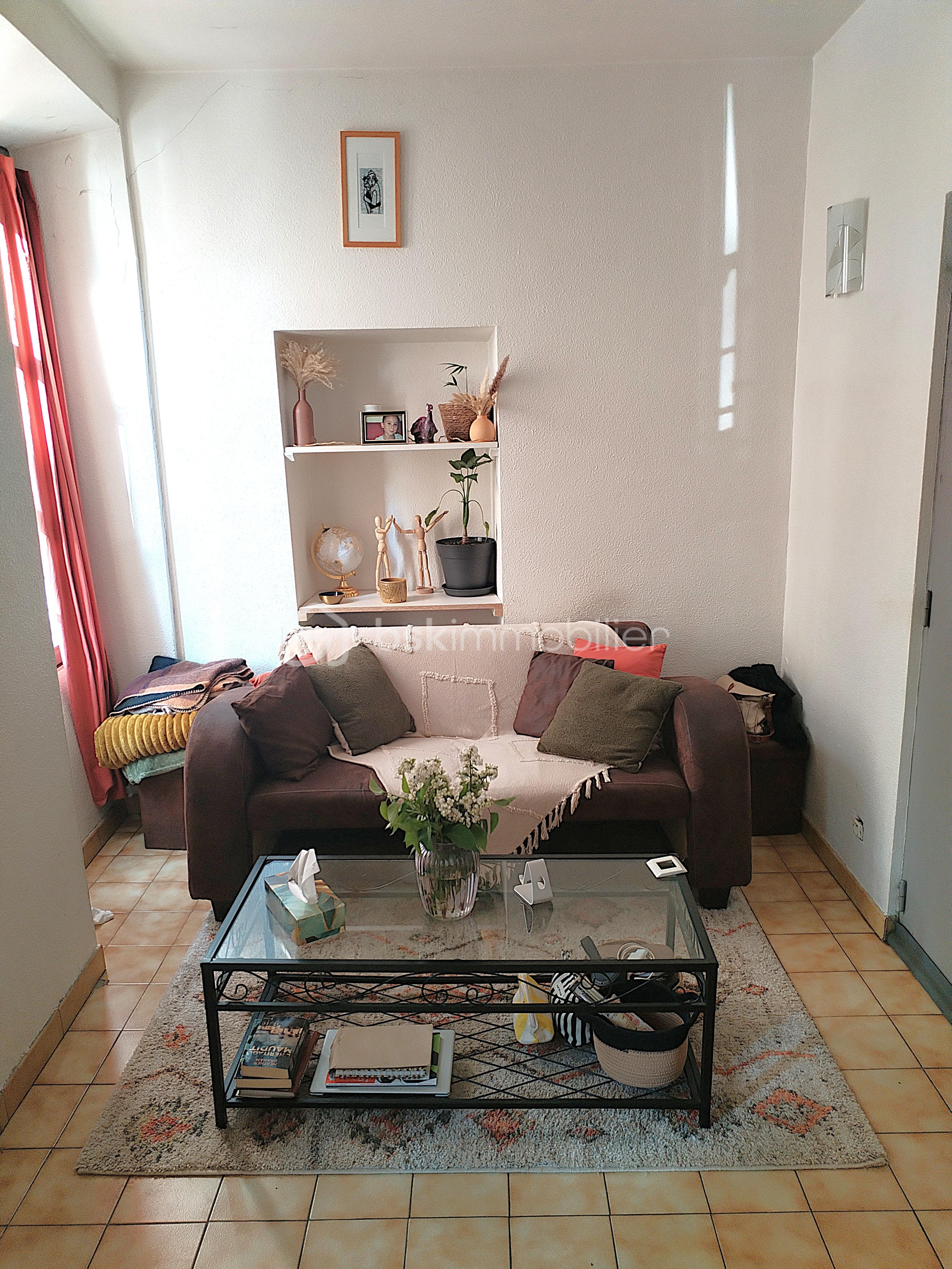 Appartement Aubenas - 02.jpg