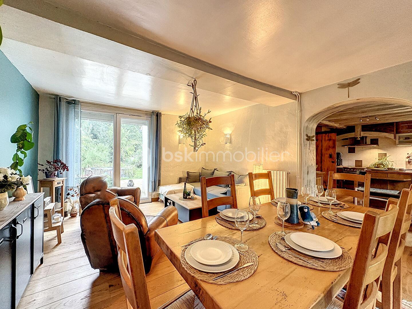 Maison en pierre de 90 m² - SALON.jpg