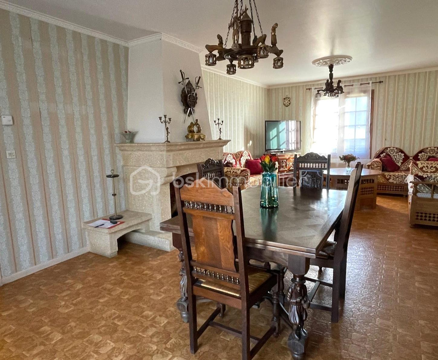 Maison de 128 m² - SALON PRINCIPAL.jpg