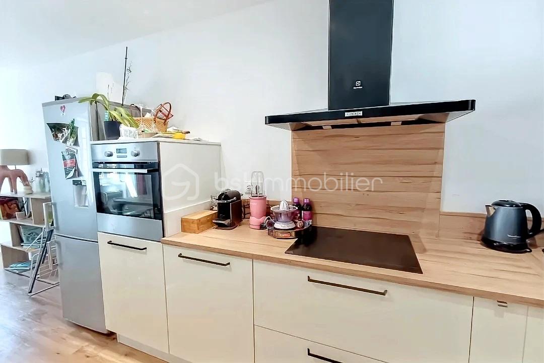 Appartement de 67 m² - hoqi-3c425af80ec84fa58ad1396c0db76ae2.jpg