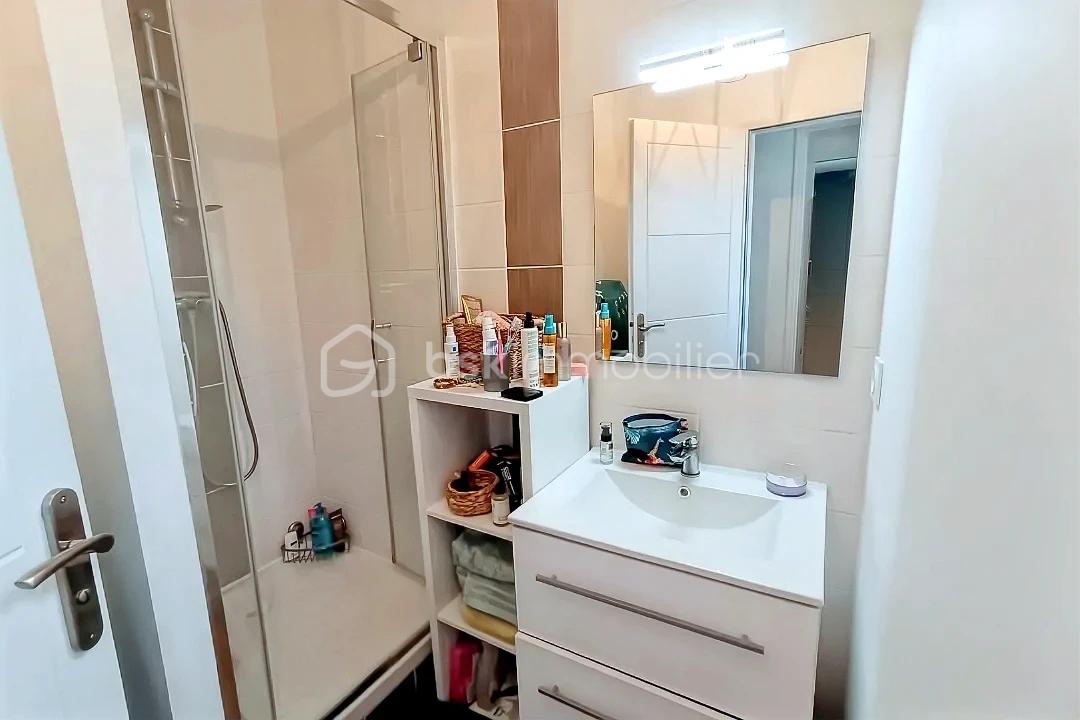 Appartement de 67 m² - hoqi-e9d018bf4cbc4396895448b85574bd1b.jpg