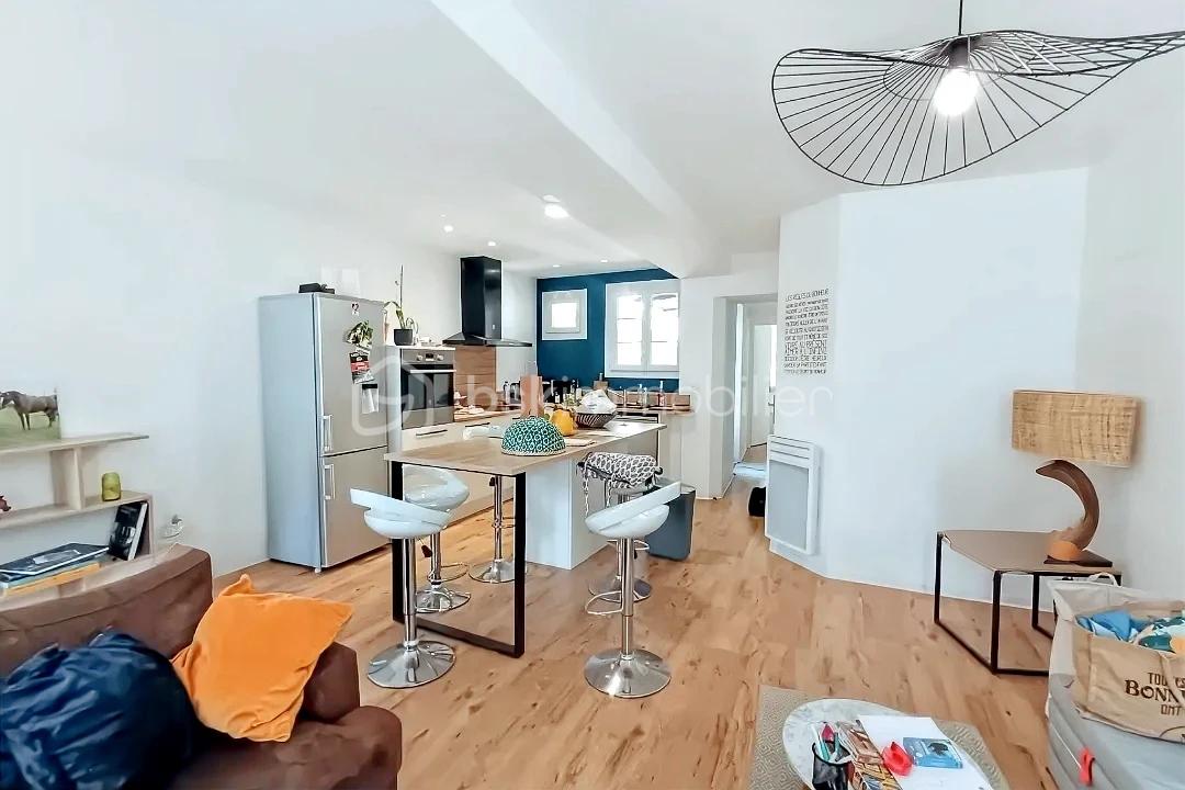 Appartement de 67 m² - hoqi-f8189d8c1559466c8556fc5c797eddb9.jpg