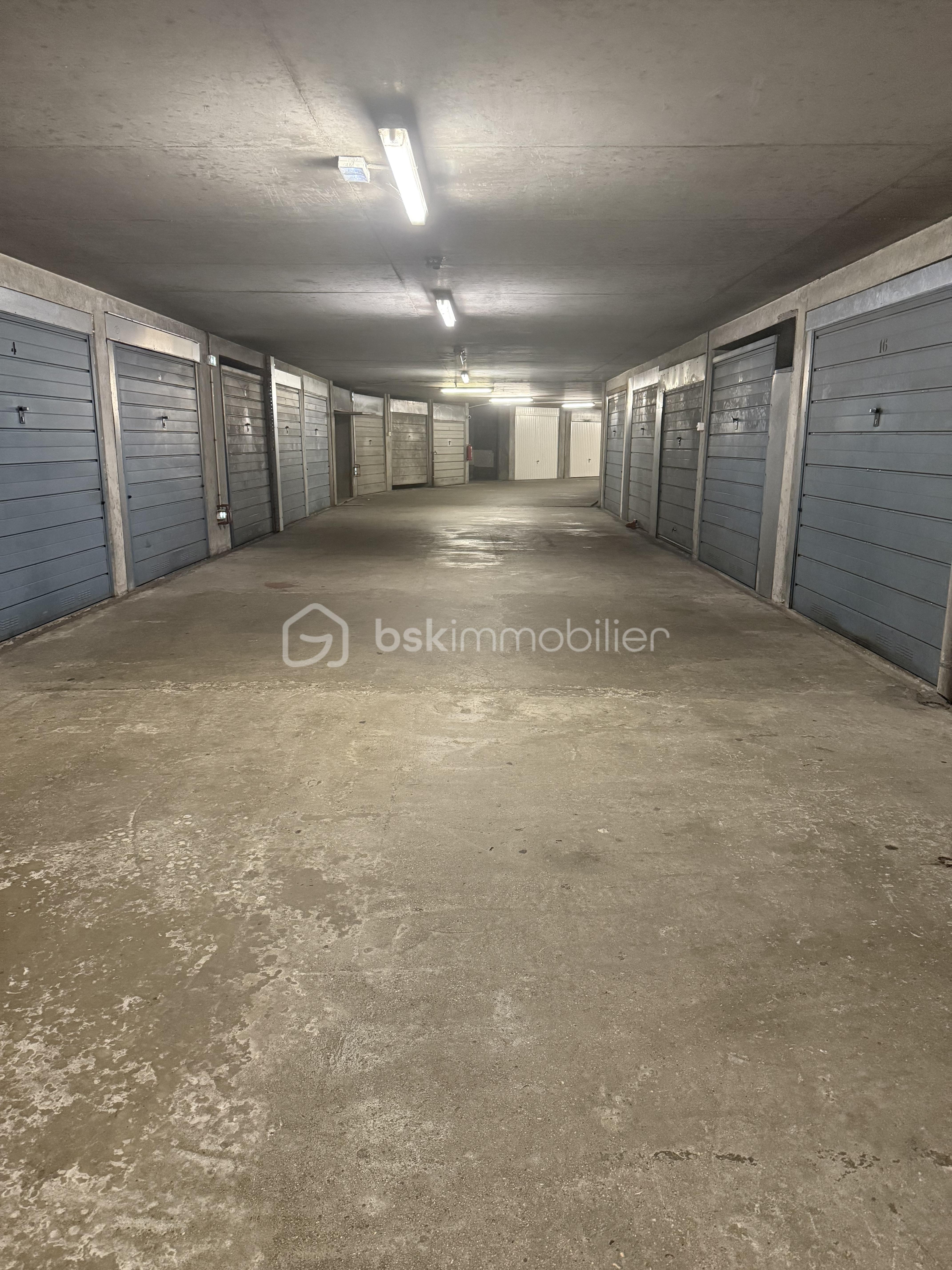 Parking de 23 m² - IMG_0994.jpeg