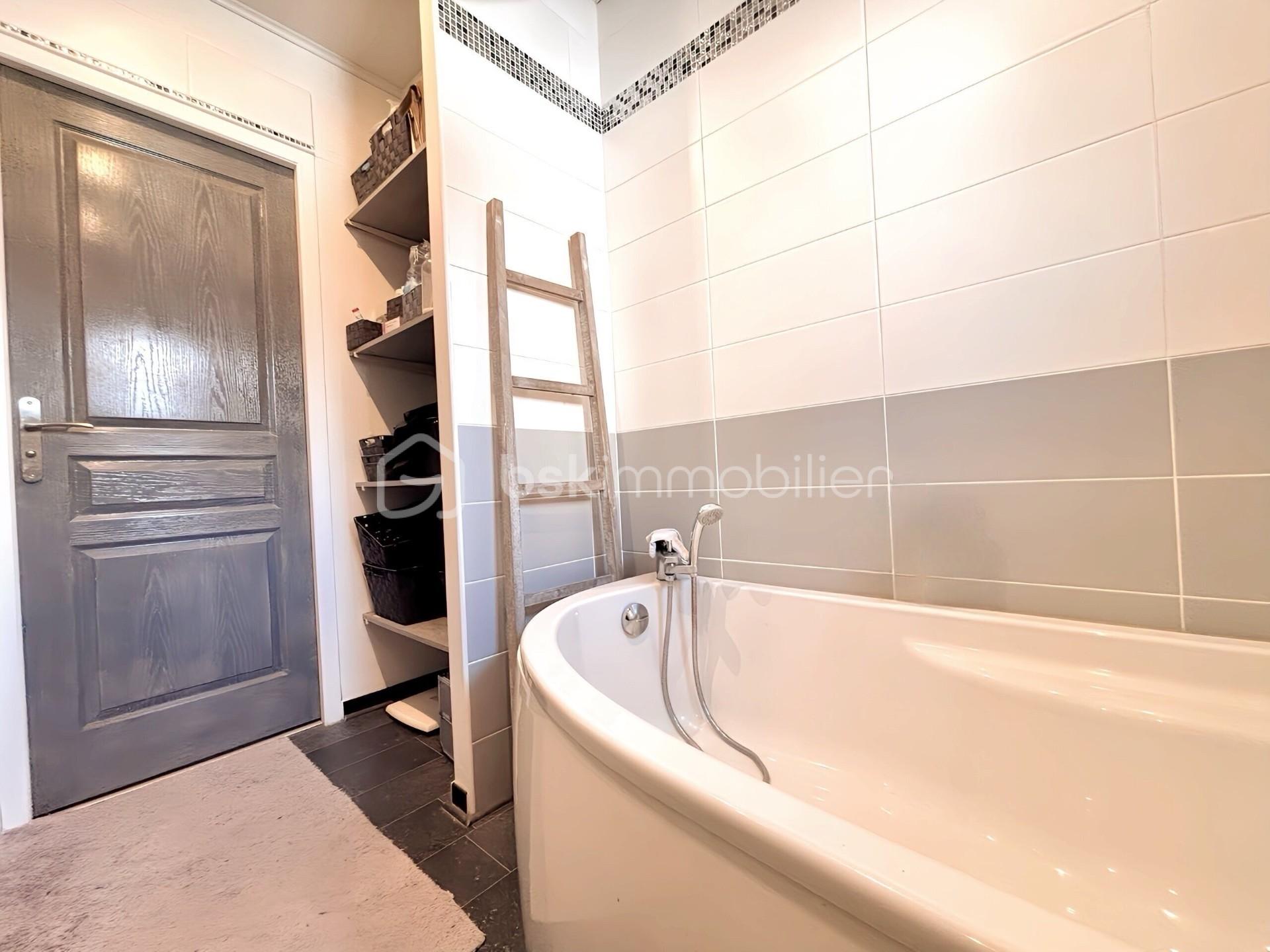 Maison de ville de 126 m² - thumbnail_IMG_3790.jpg