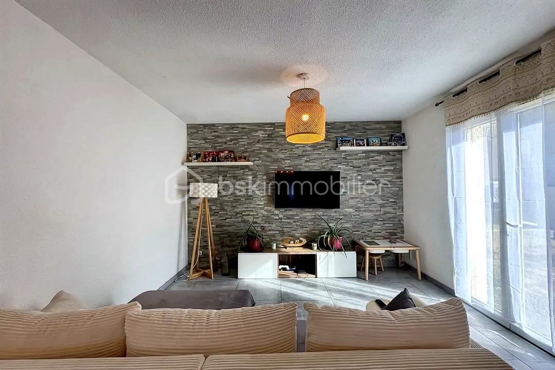 Villa de 90 m² - hoqi-c042bfd785cd4adb97c6ebc7a63406a2.JPG