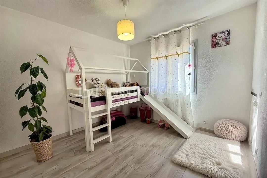 Villa de 90 m² - hoqi-46b1dbd54db24f1cb2925db9499ac061.JPG