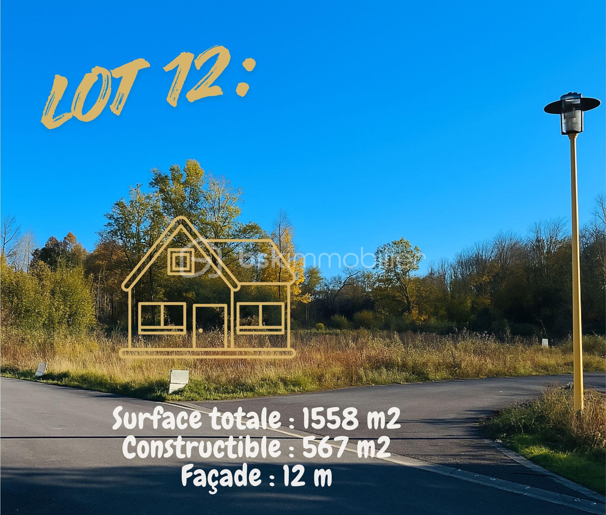 Terrain de 1 558 m²
