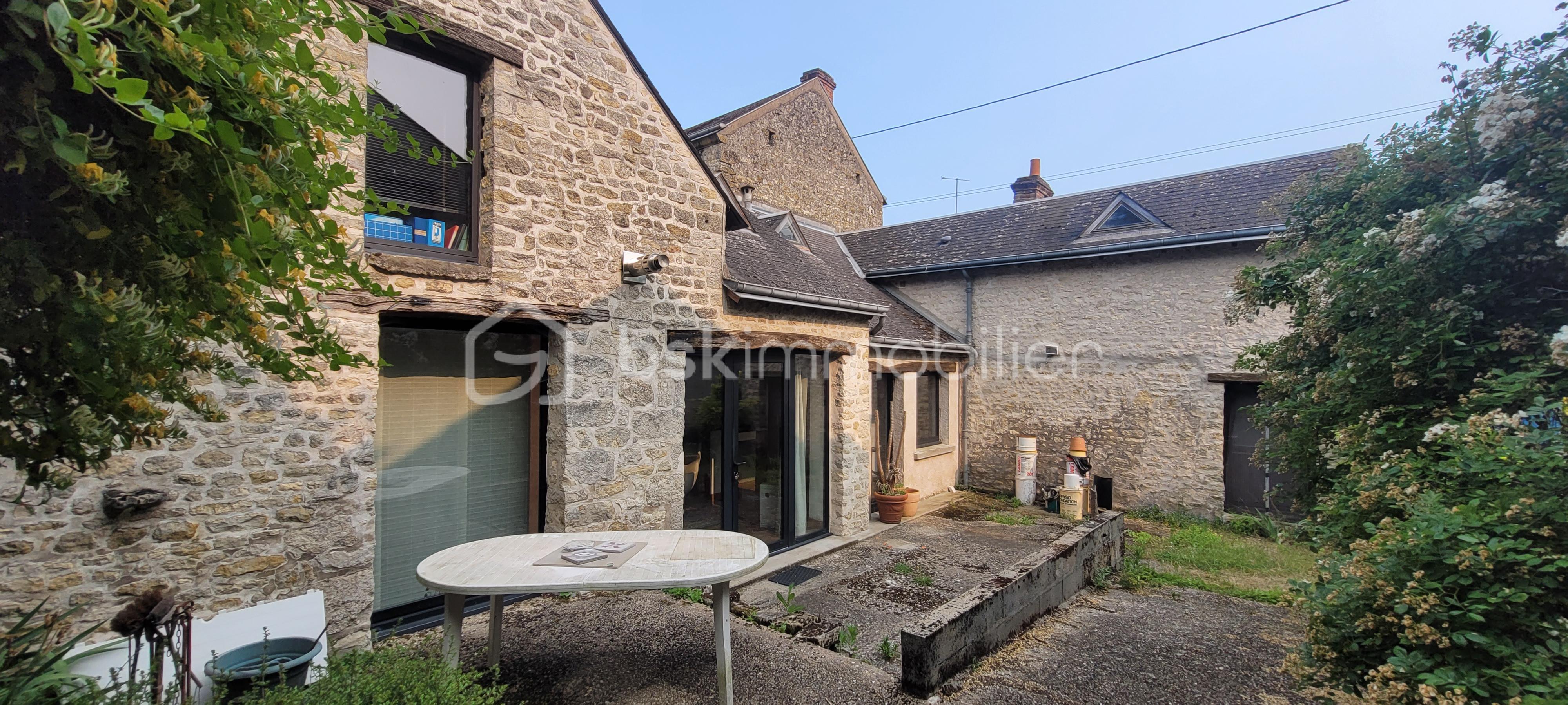 Maison 5 pièces 143 m² · à Pithiviers · 143 m² · 175 000 €