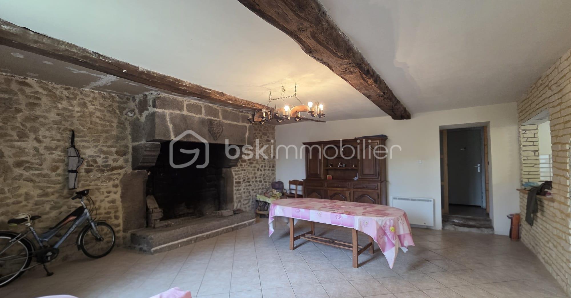 Maison longere de 121 m² - WhatsApp Image 2025-10-09 à 11.34.18_97c17f61.jpg