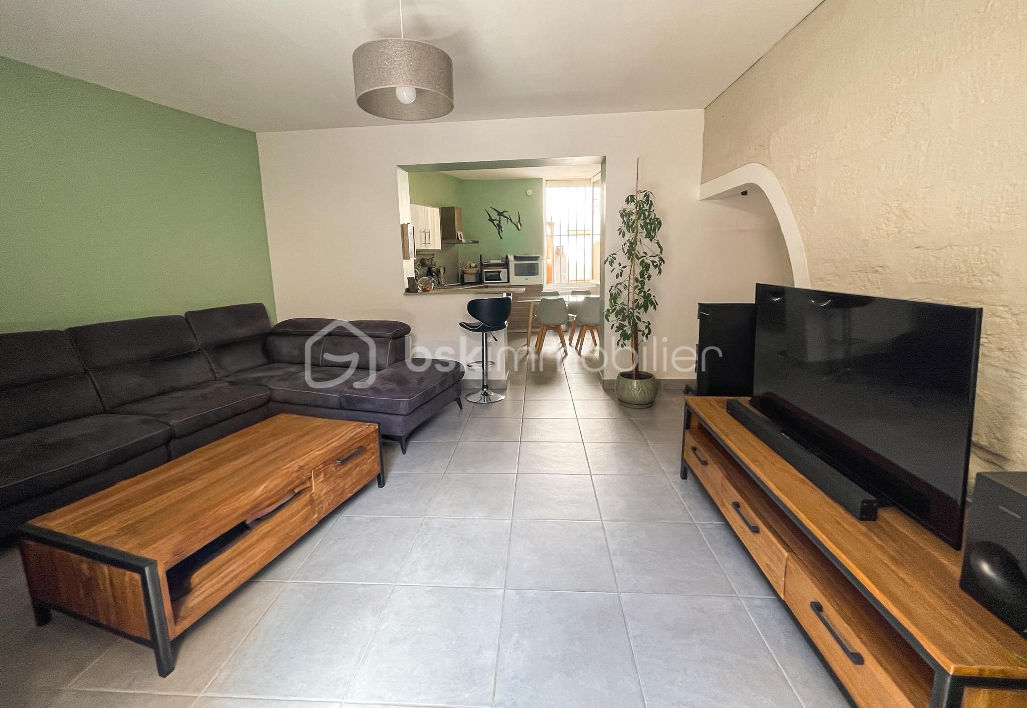 appartement-t4-cournonterral-piece-vie-salon-cuisine-05.jpg