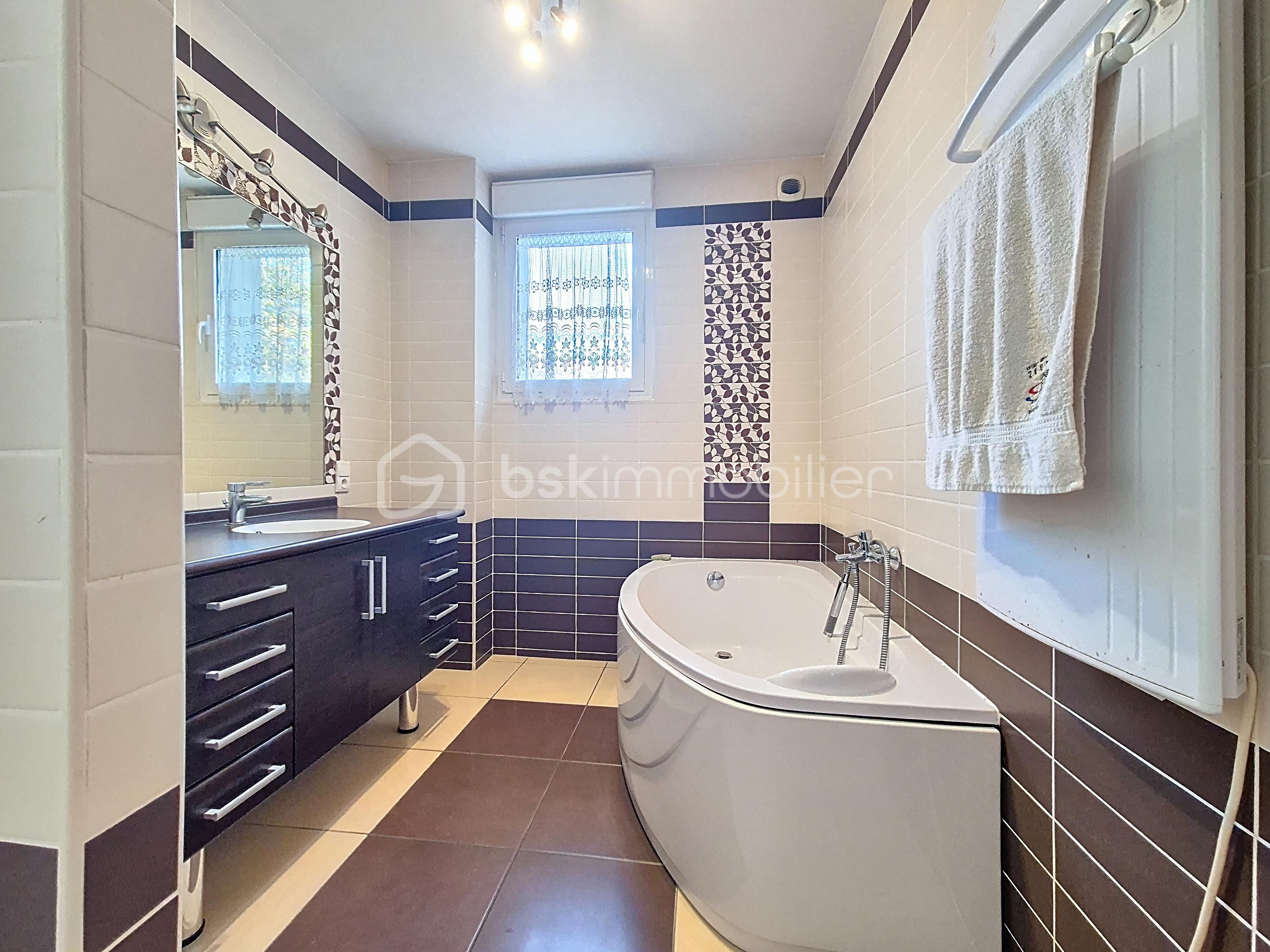 Maison de 170 m² - duez_00001.jpg