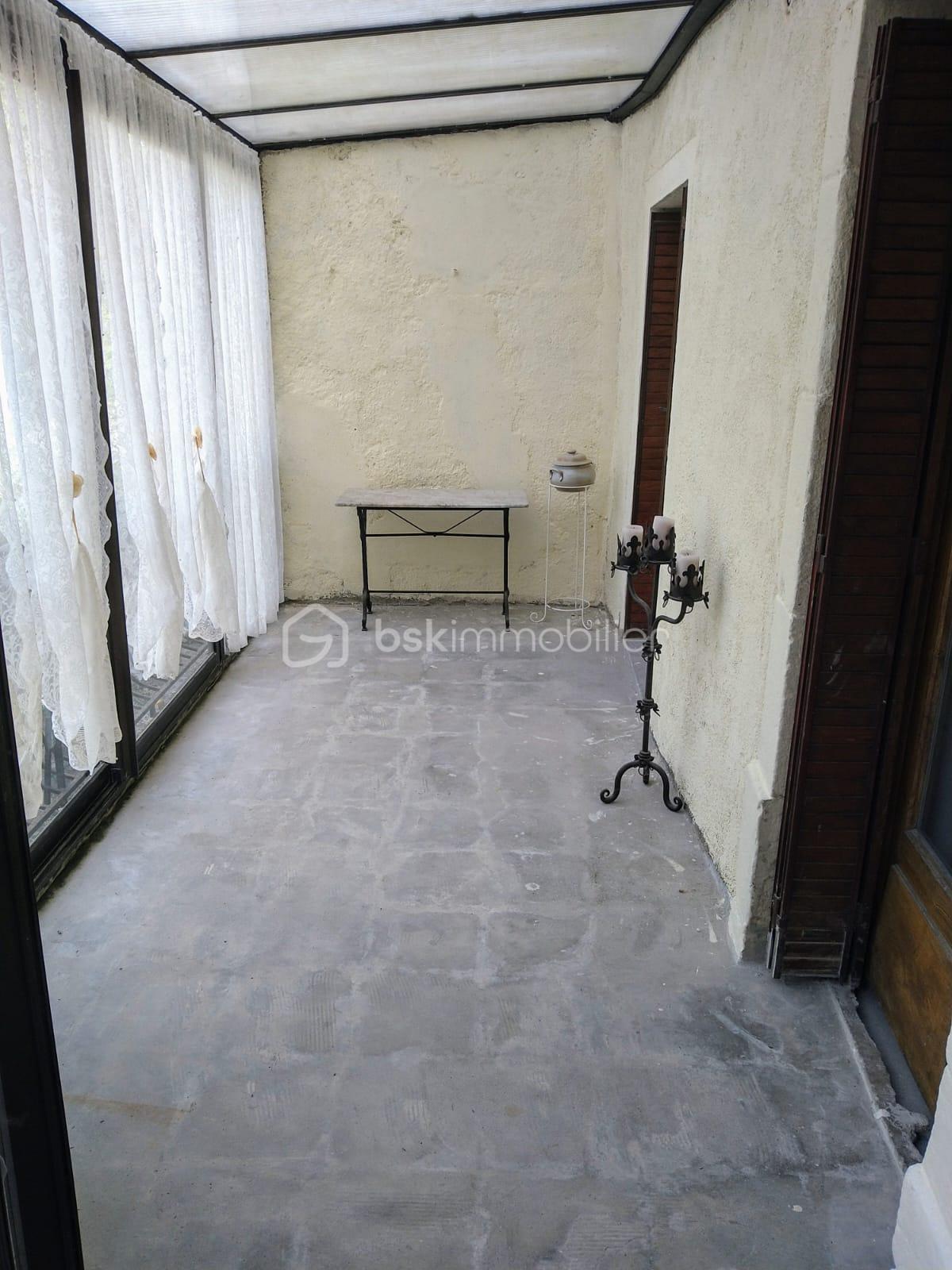 Maison ancienne de 140 m² - BRISBARE 4.jpg