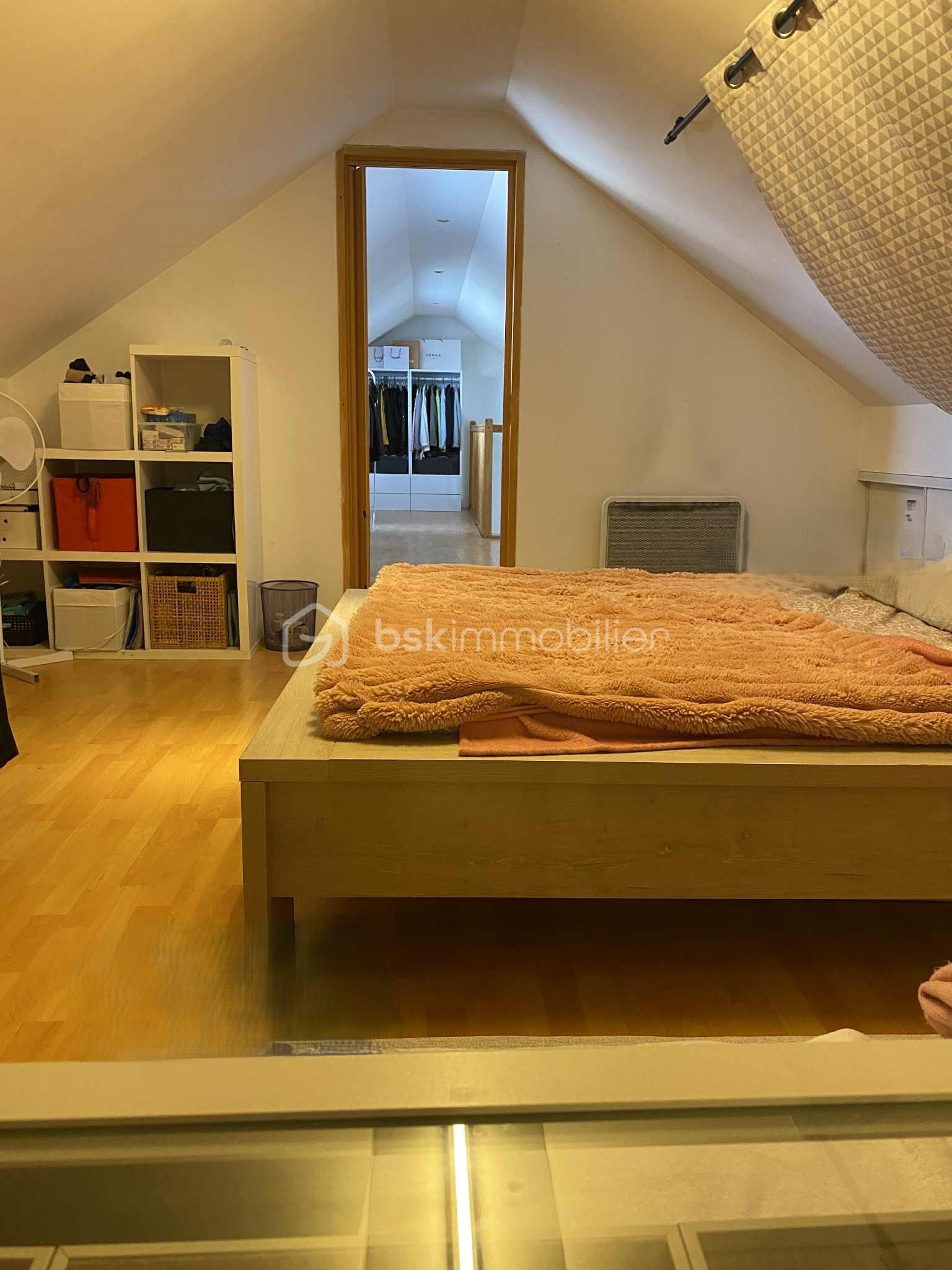 Maison traditionnelle de 107 m² - chE.jpg