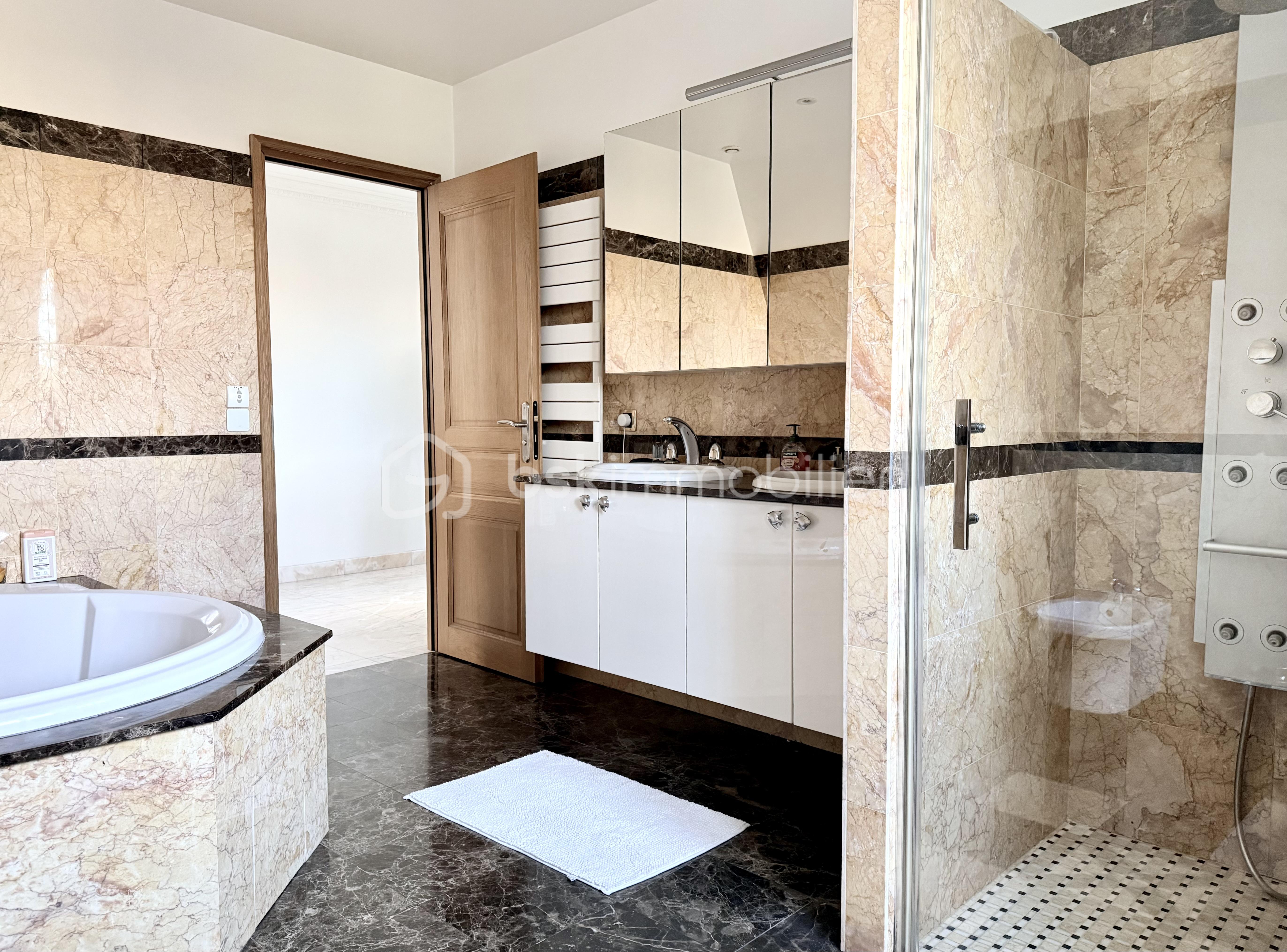 Villa de 180,14 m² - Sdb.jpeg