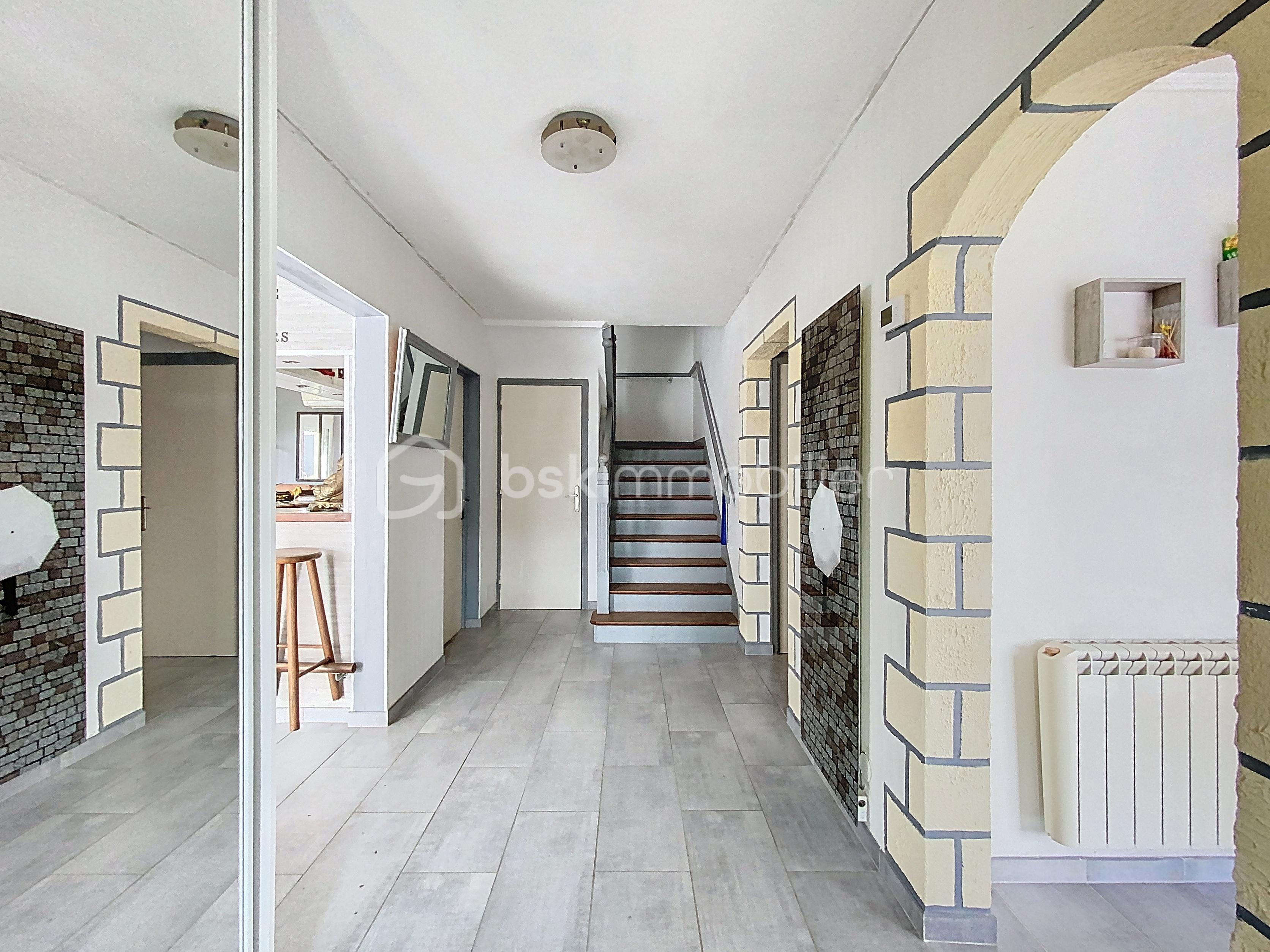Maison en pierre de 126 m² - ferte_00007.jpg
