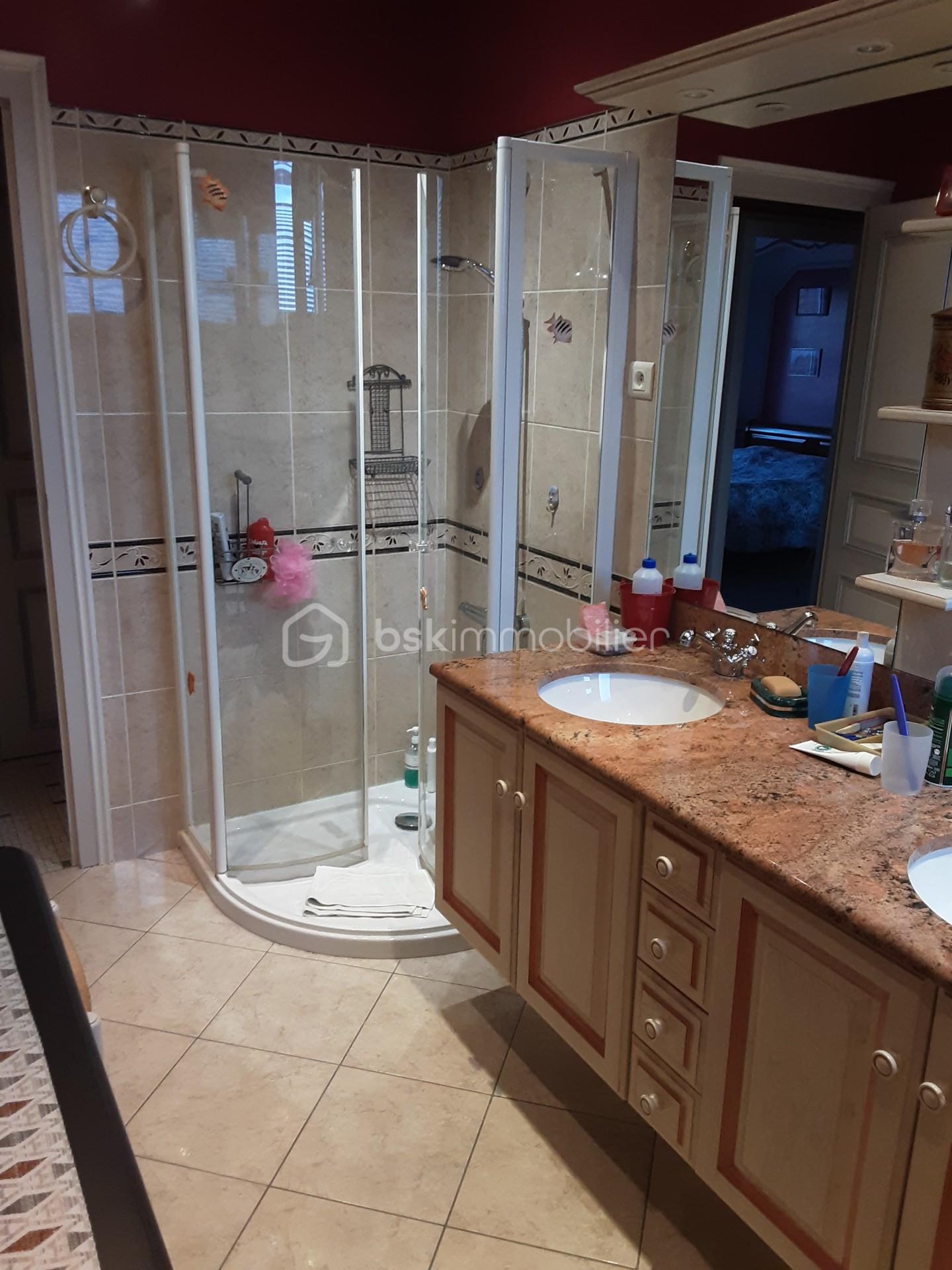 Maison traditionnelle de 124 m² - 47dae933-42a6-4fa8-ad16-5a4e58018bc2.jpg