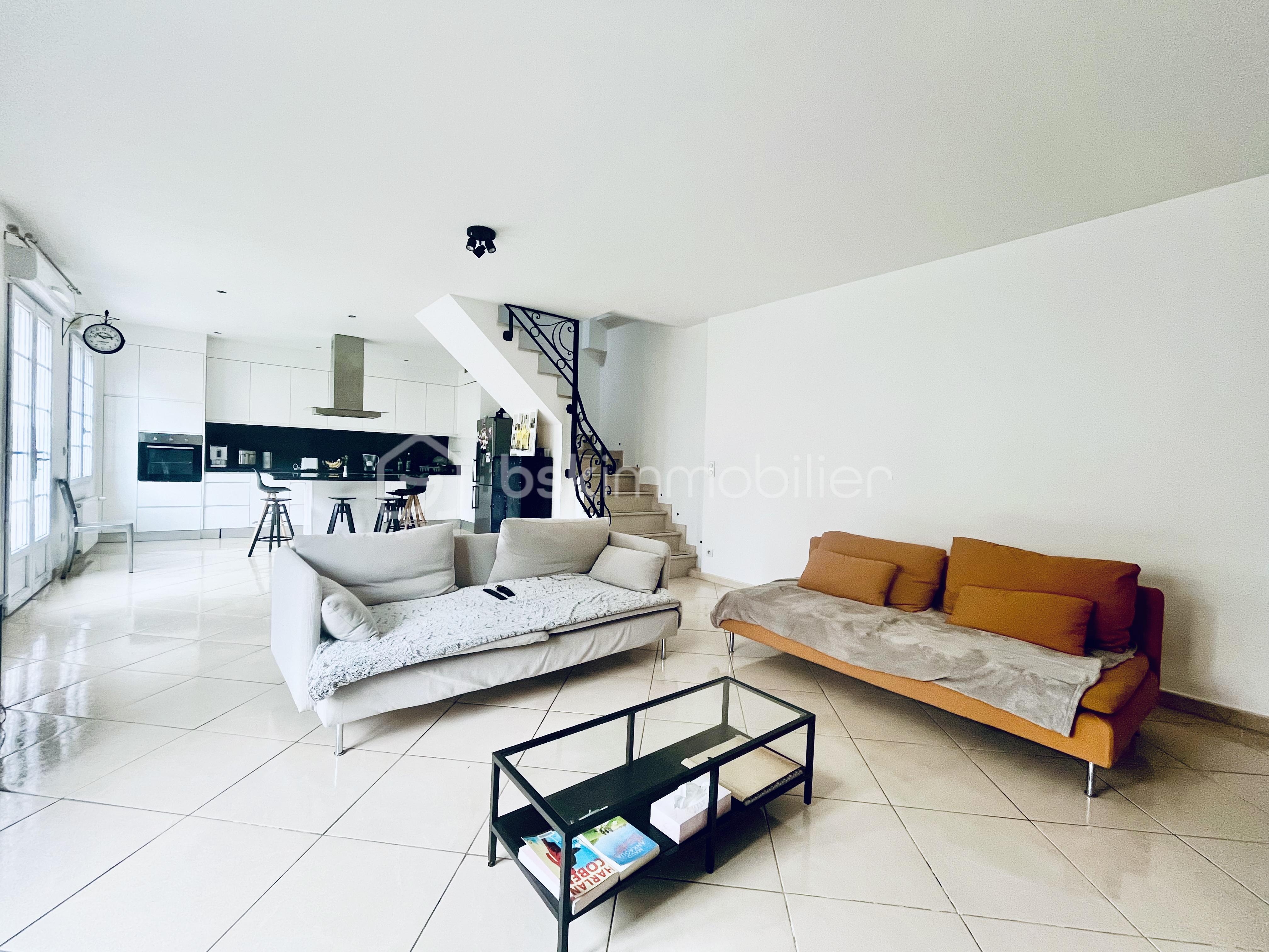 Maison de 190 m² - Séjour2.jpeg