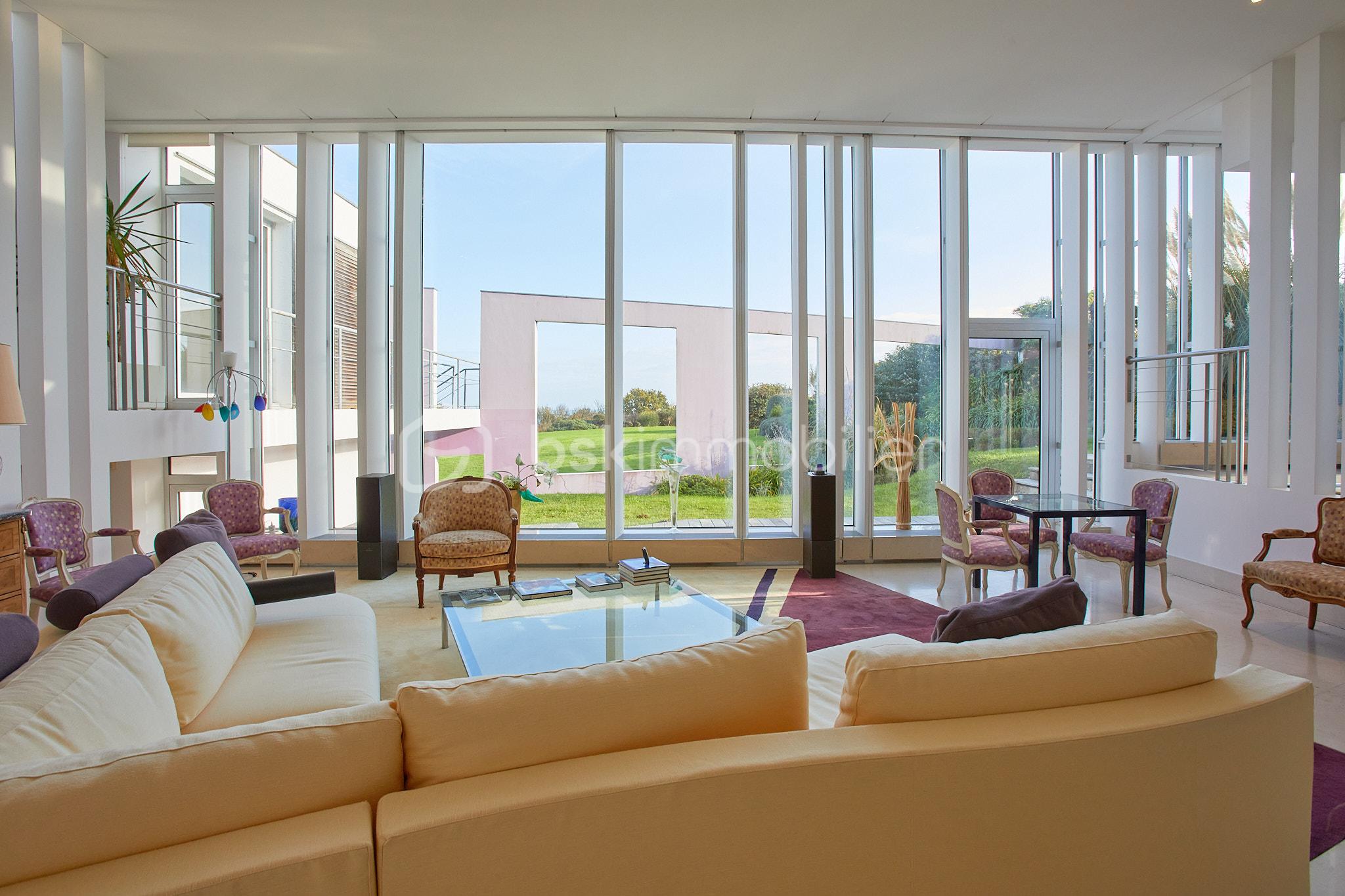Salon6.jpg