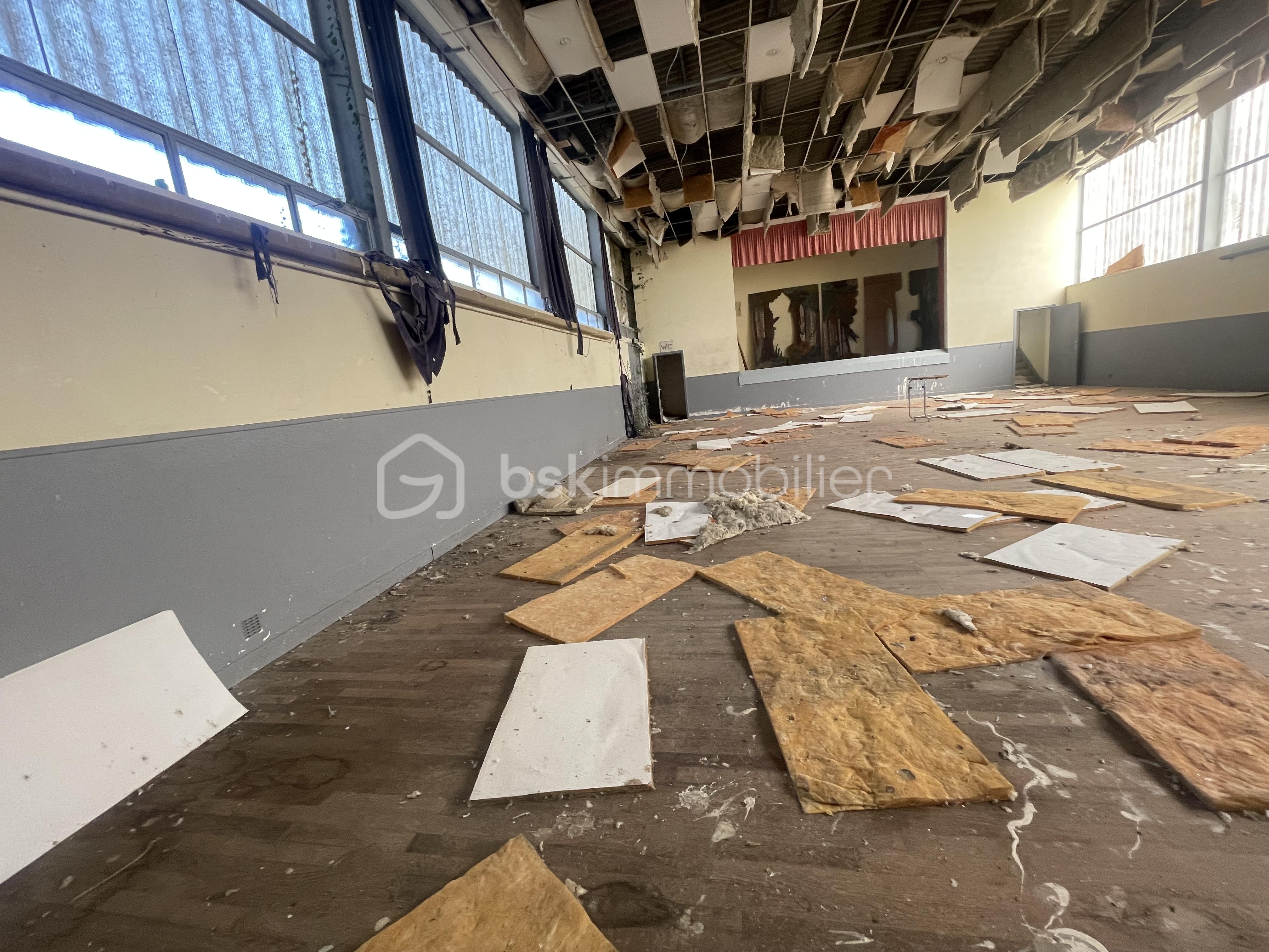 Salle de spectacle avant.jpg