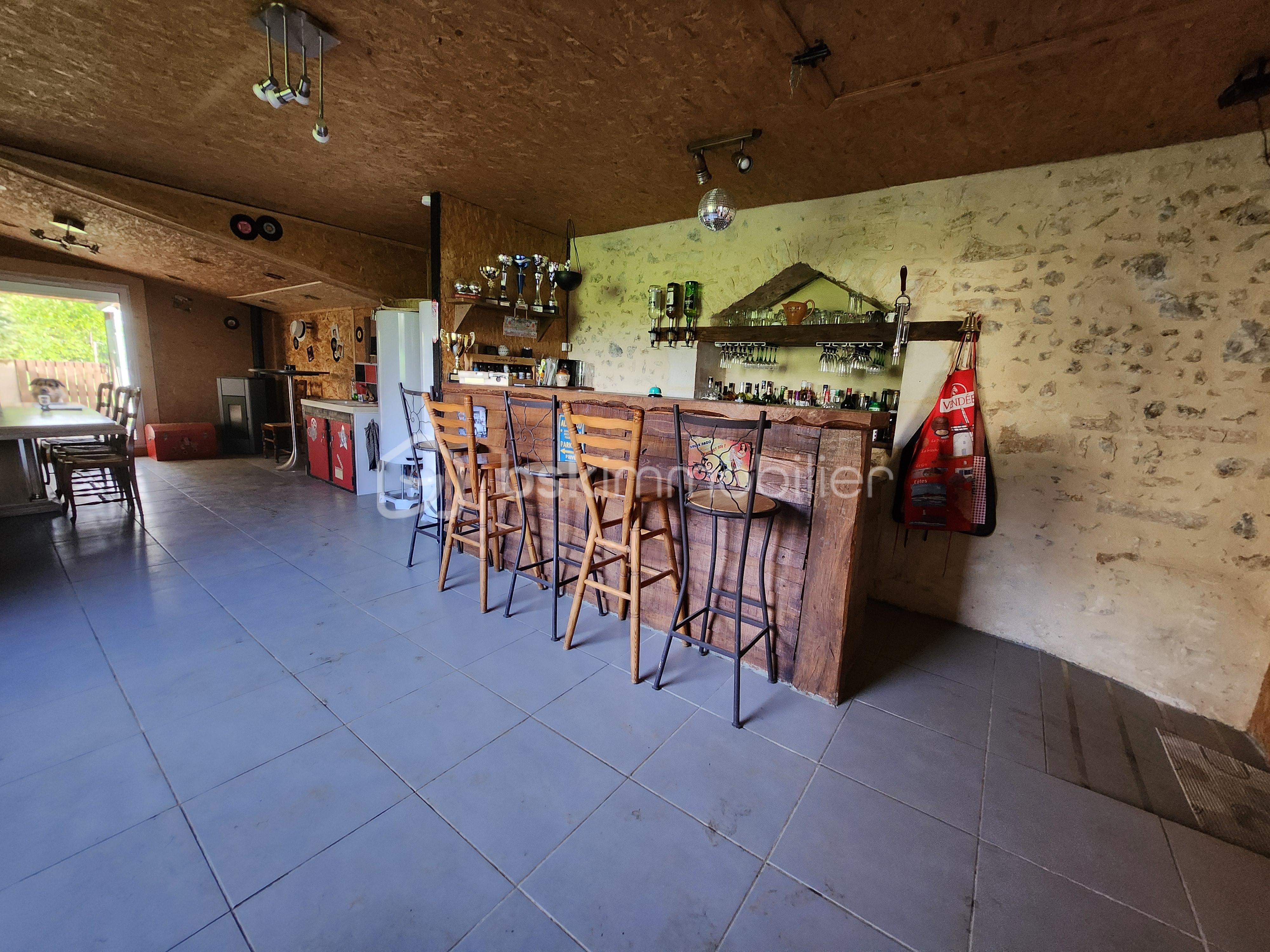 Maison de 286 m² - 20260206_101703.jpg