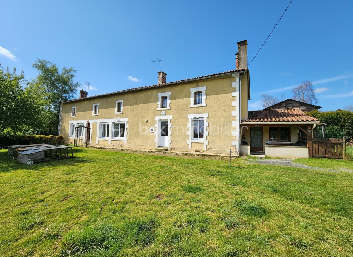 Maison de 286 m² - generated_2026-02-06T12_26_41.638.jpg