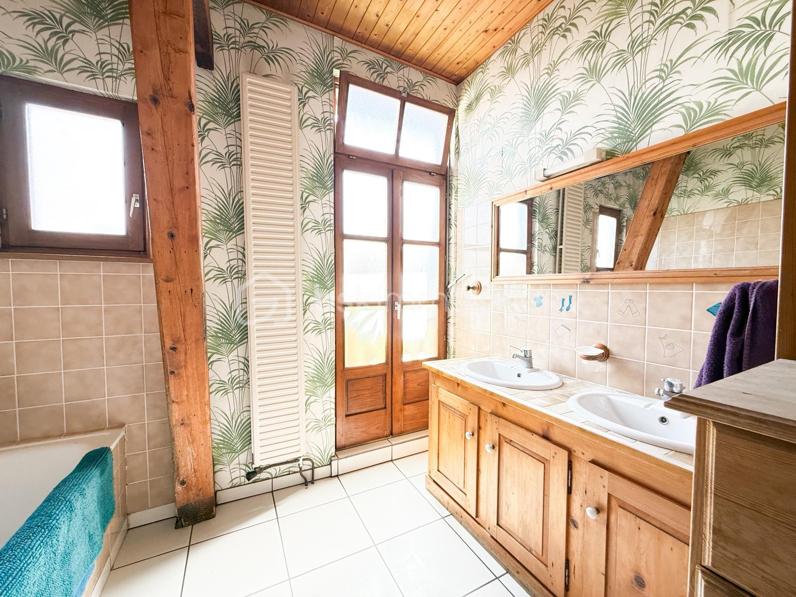 Duplex de 104,64 m² - salle de bain.jpeg