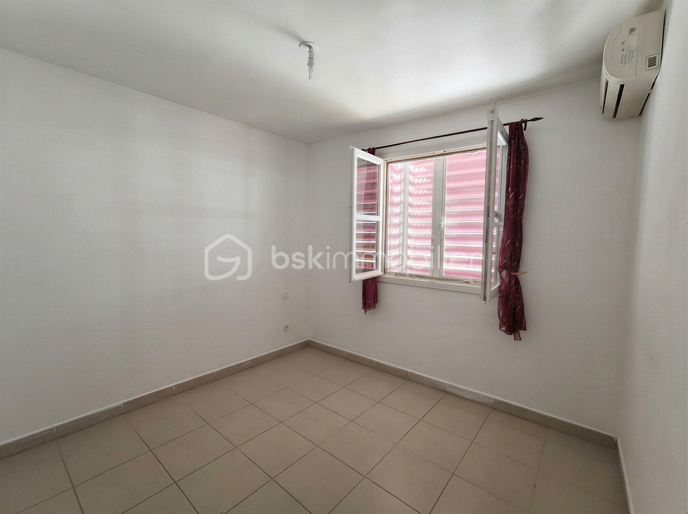 Chambre 2 Home staging.jpg