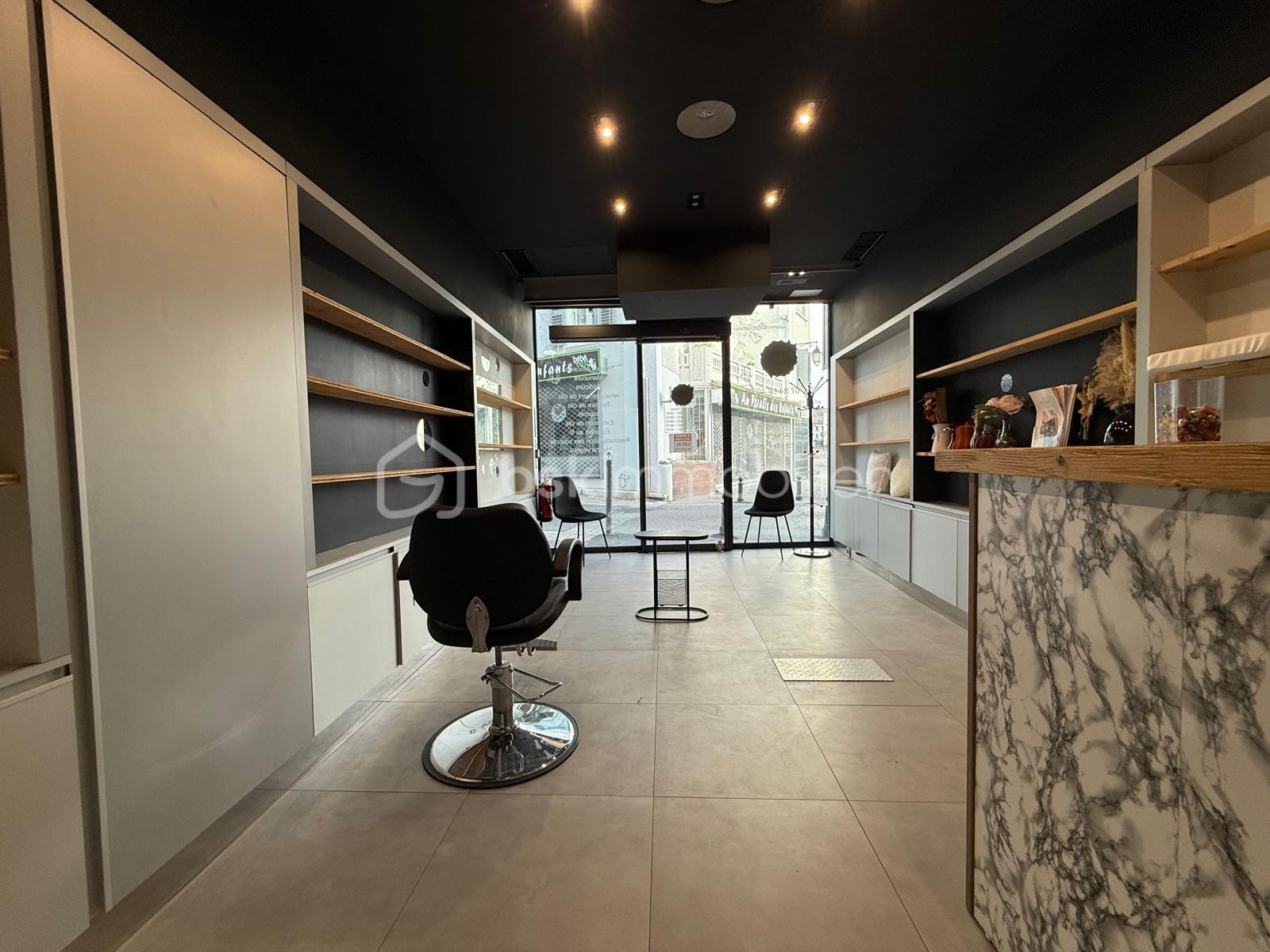 Local commercial de 25,03 m² - D.JPG