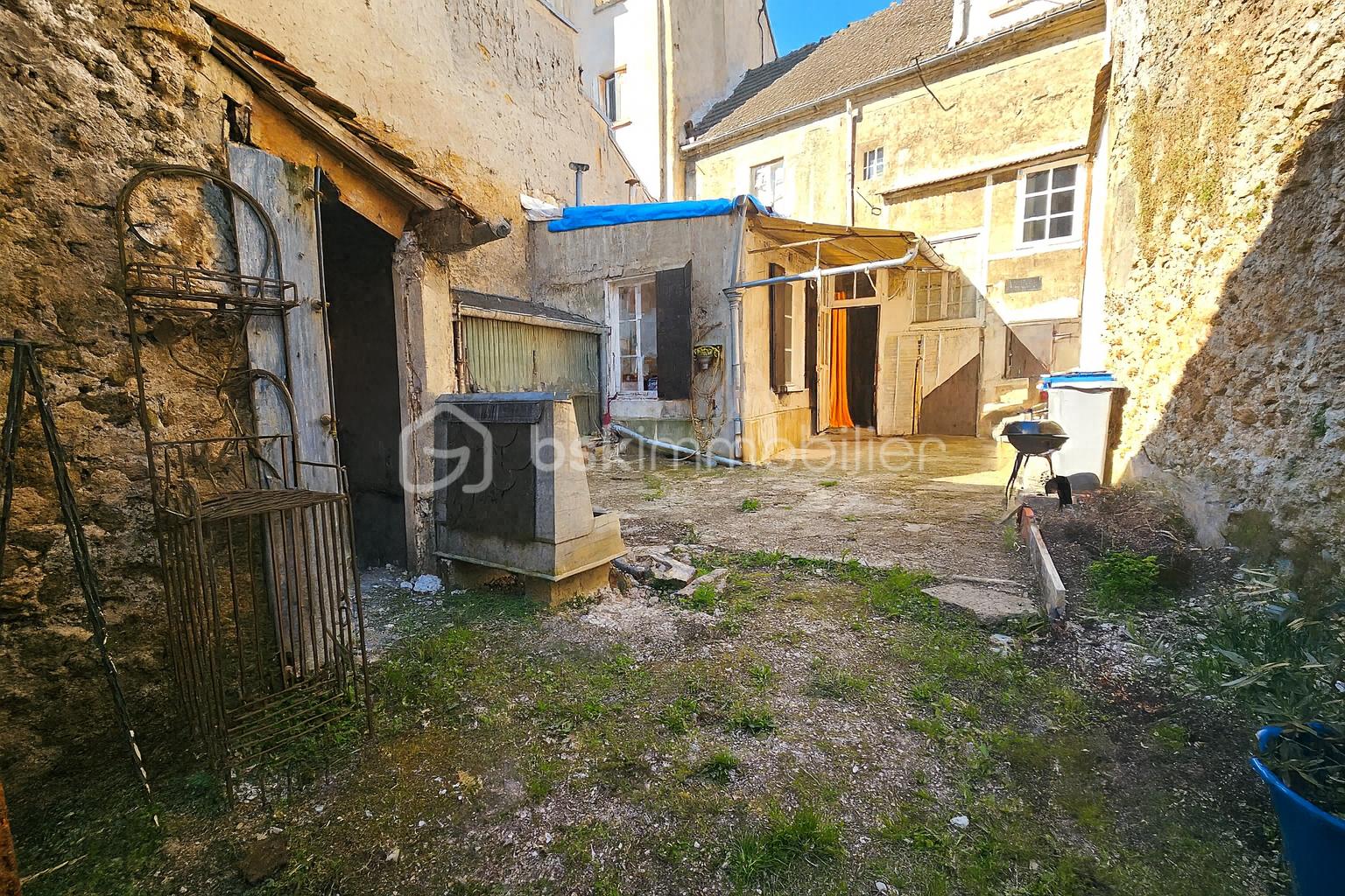 Maison de ville de 96,21 m² - ChatGPT Image 26 sept. 2025, 09_24_02.png