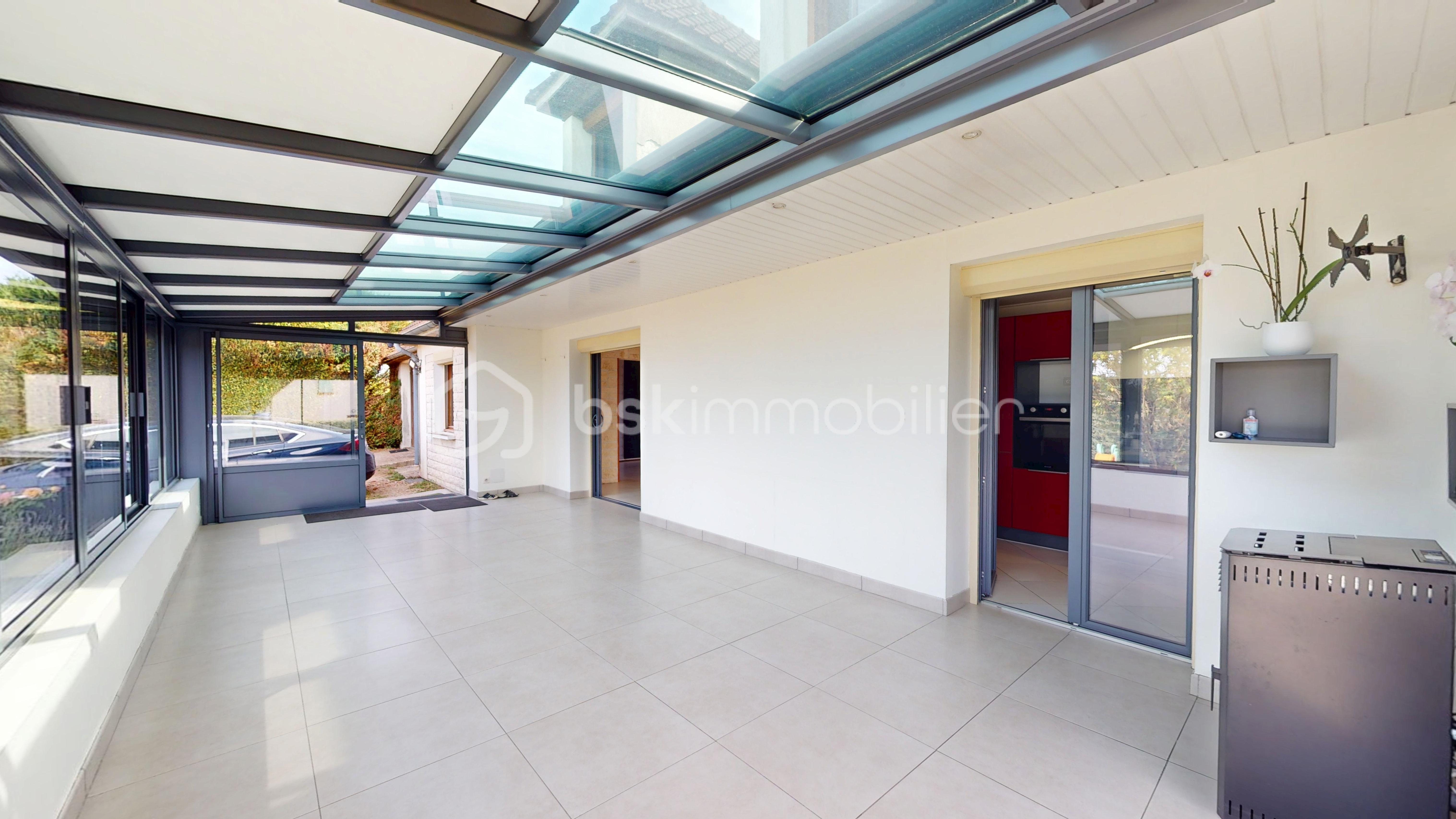 Maison de 150 m² - Vente-Maison-7-pieces-Quiers-sur-Bezonde-150-m-08272025_074301.jpg
