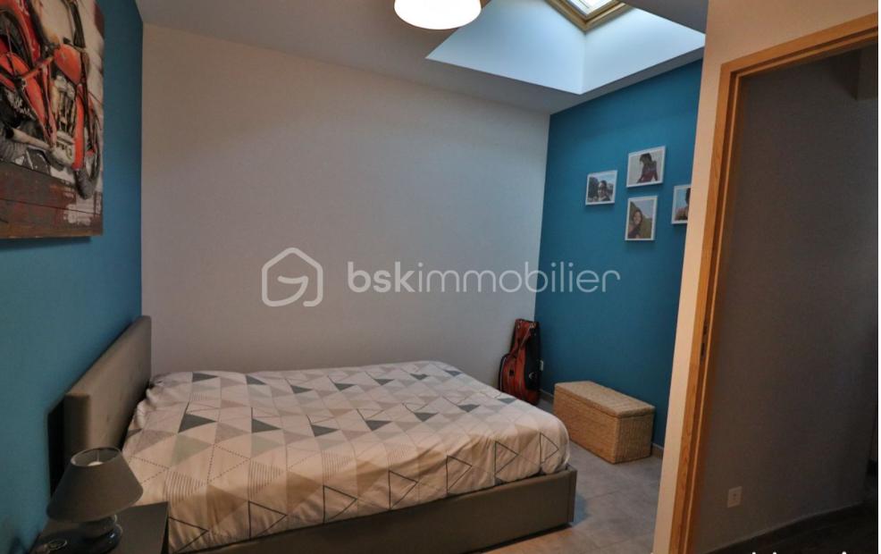 Maison de 99 m² - Chambre 2 a.PNG