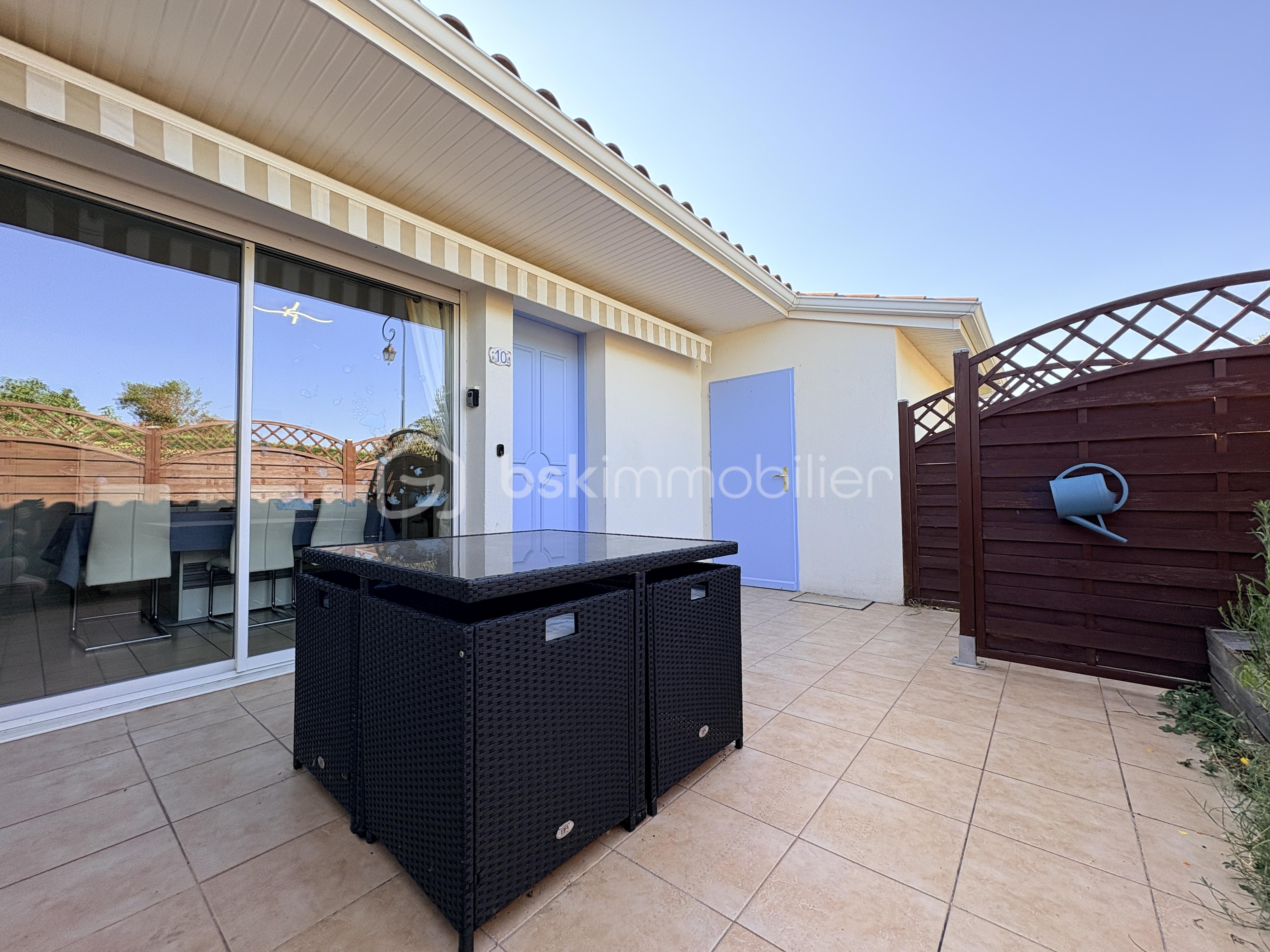 Maison 3 pièces 75 m² · à Meursac · 75,4 m² · 98 000 €