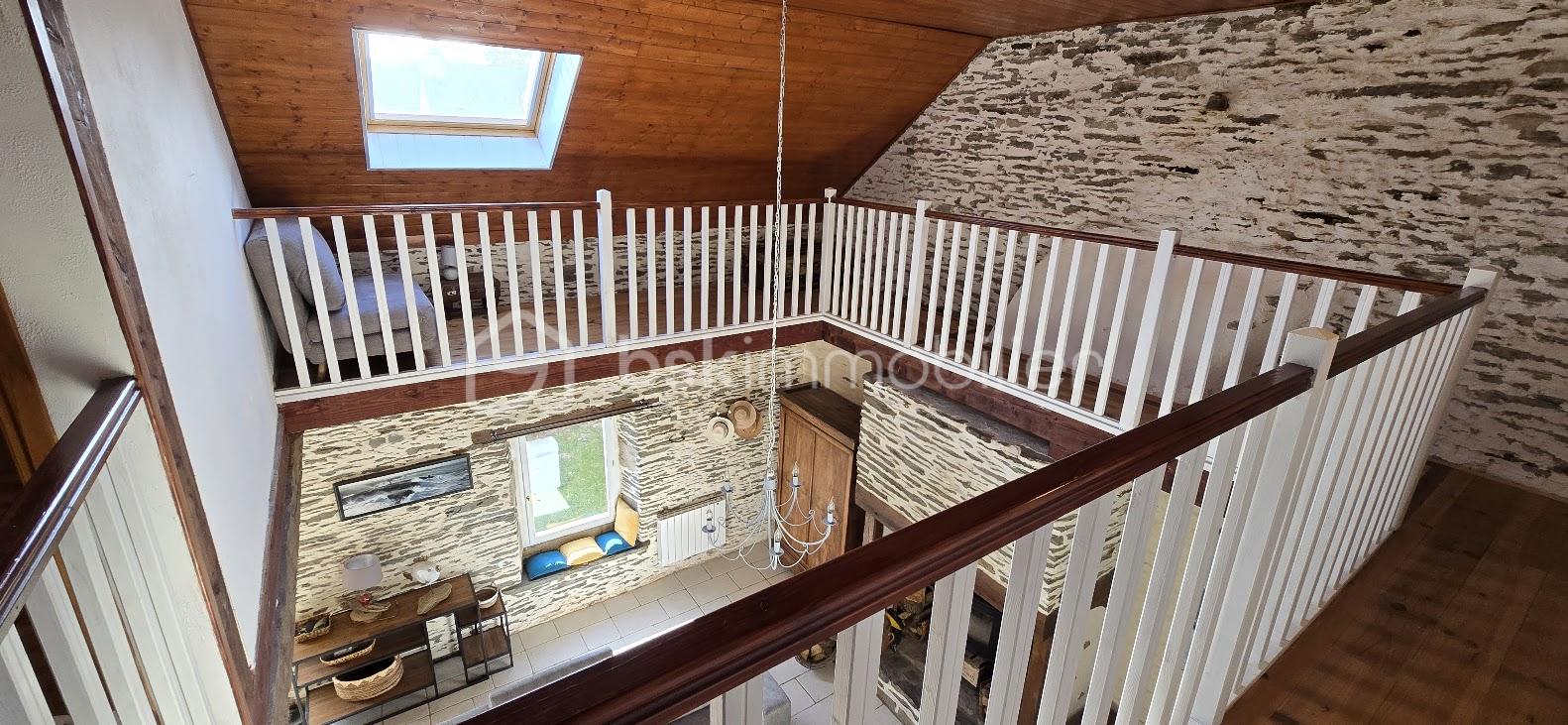 Maison de 215 m² - 20251030_113847.jpg