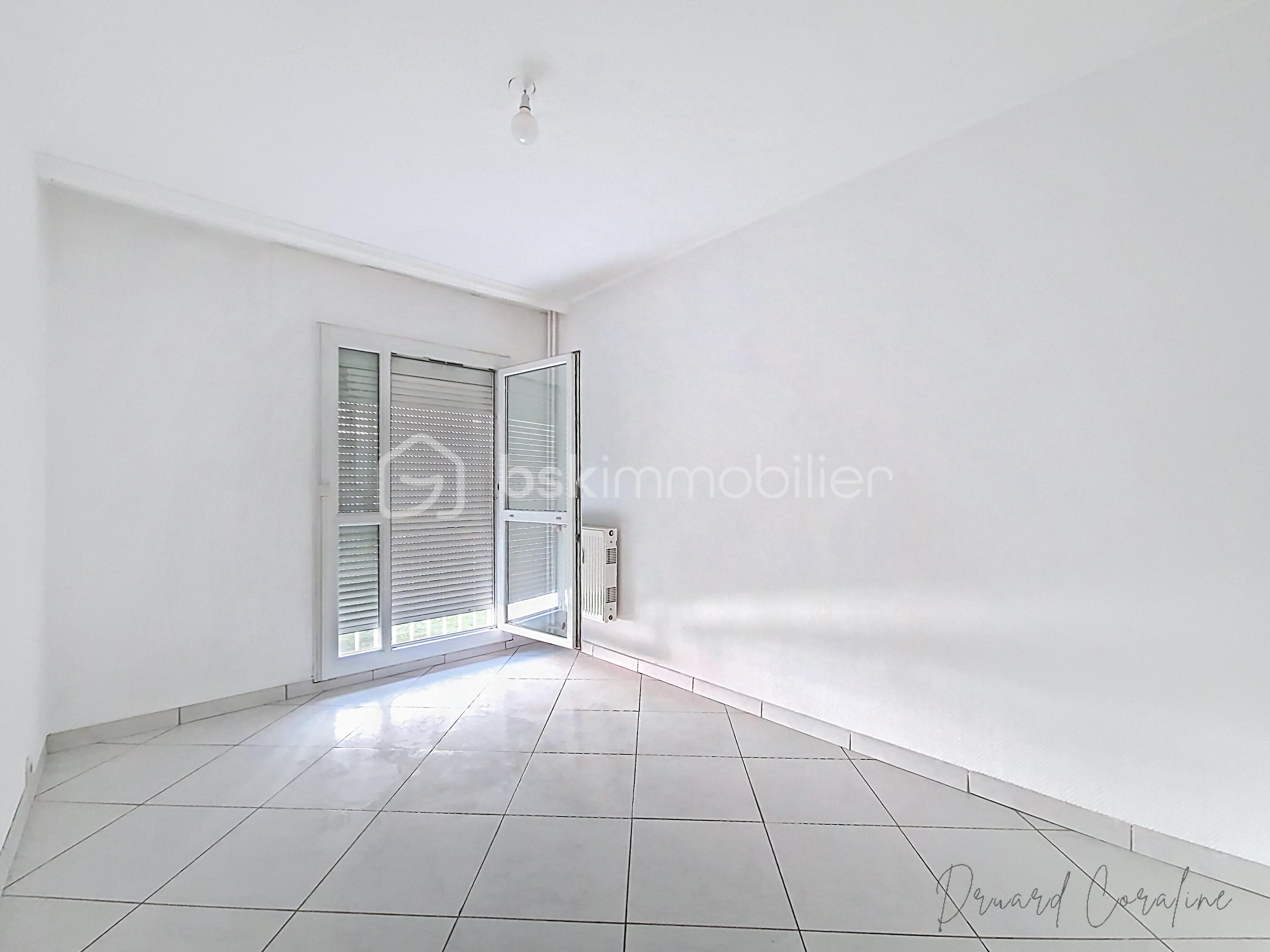 Appartement de 76,96 m² - pinar_00003.jpg