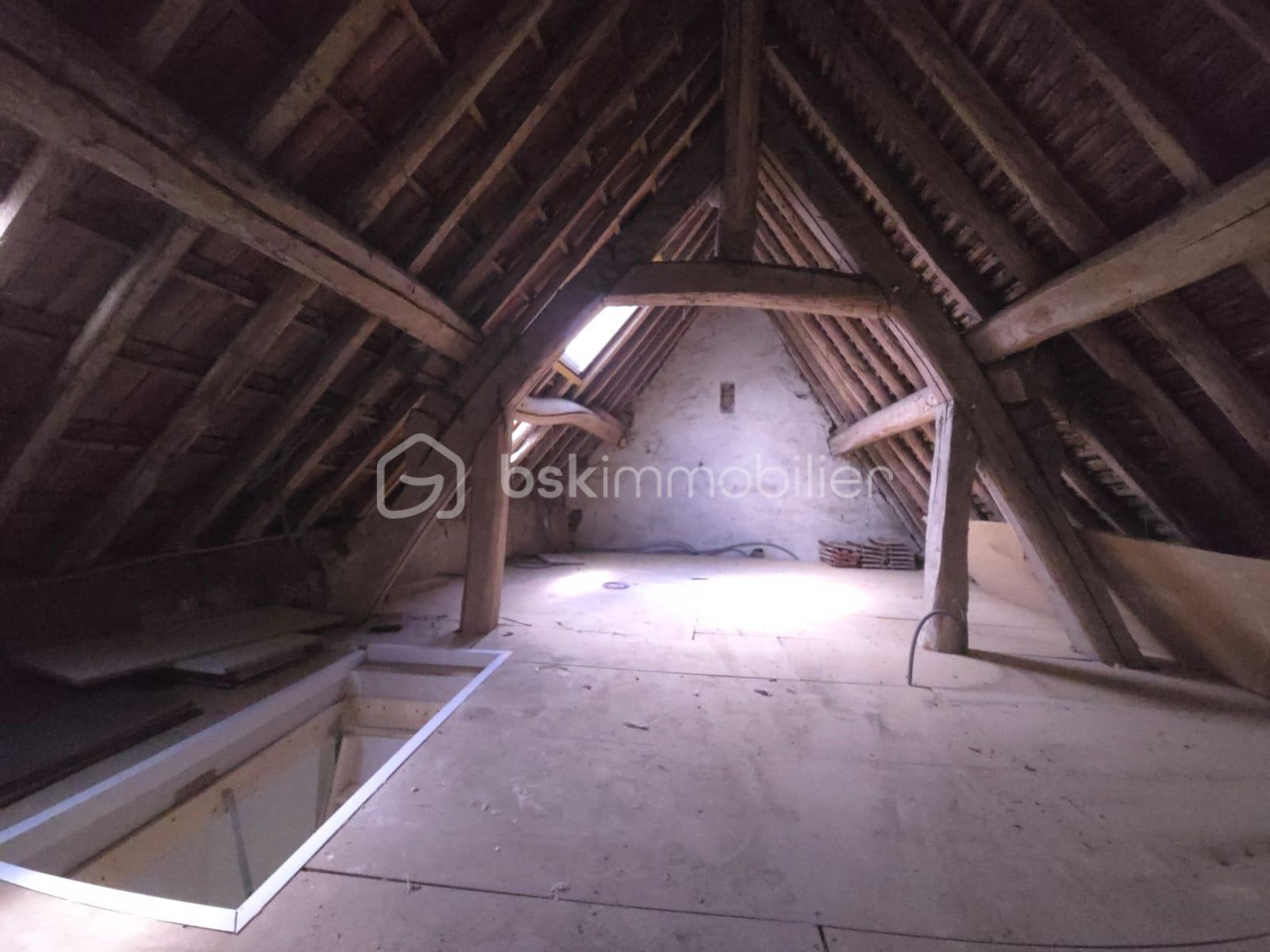 Maison ancienne de 78 m² - IMG-20250803-WA0002.jpg