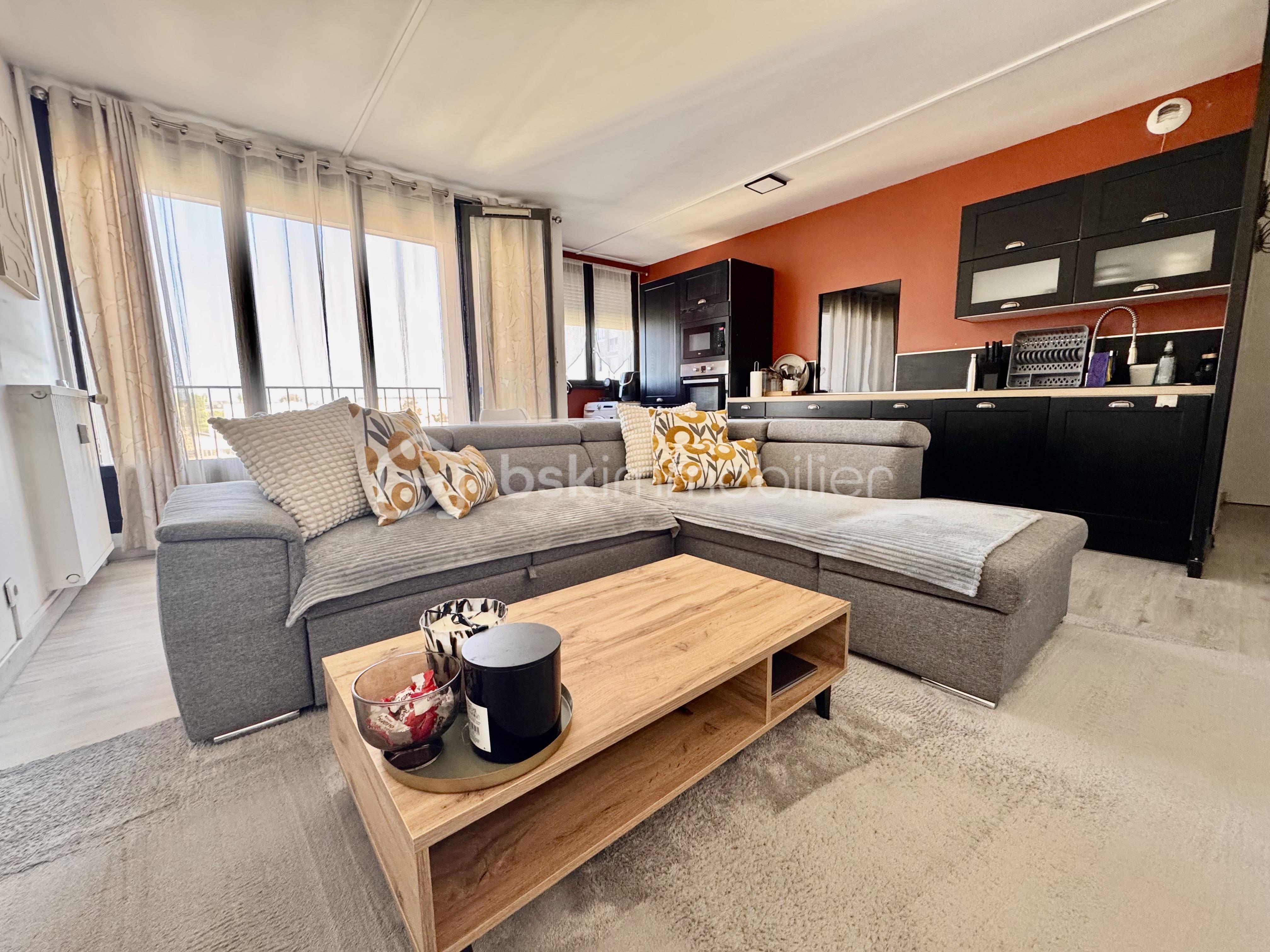 Appartement 2 pièces 47 m² · à Compiègne · 47 m² · 100 000 €