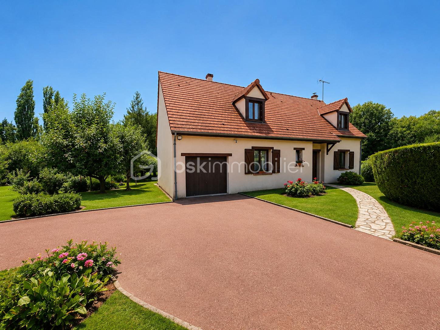 Maison 6 pièces 143 m² · à Ablis · 143 m² · 339 000 €