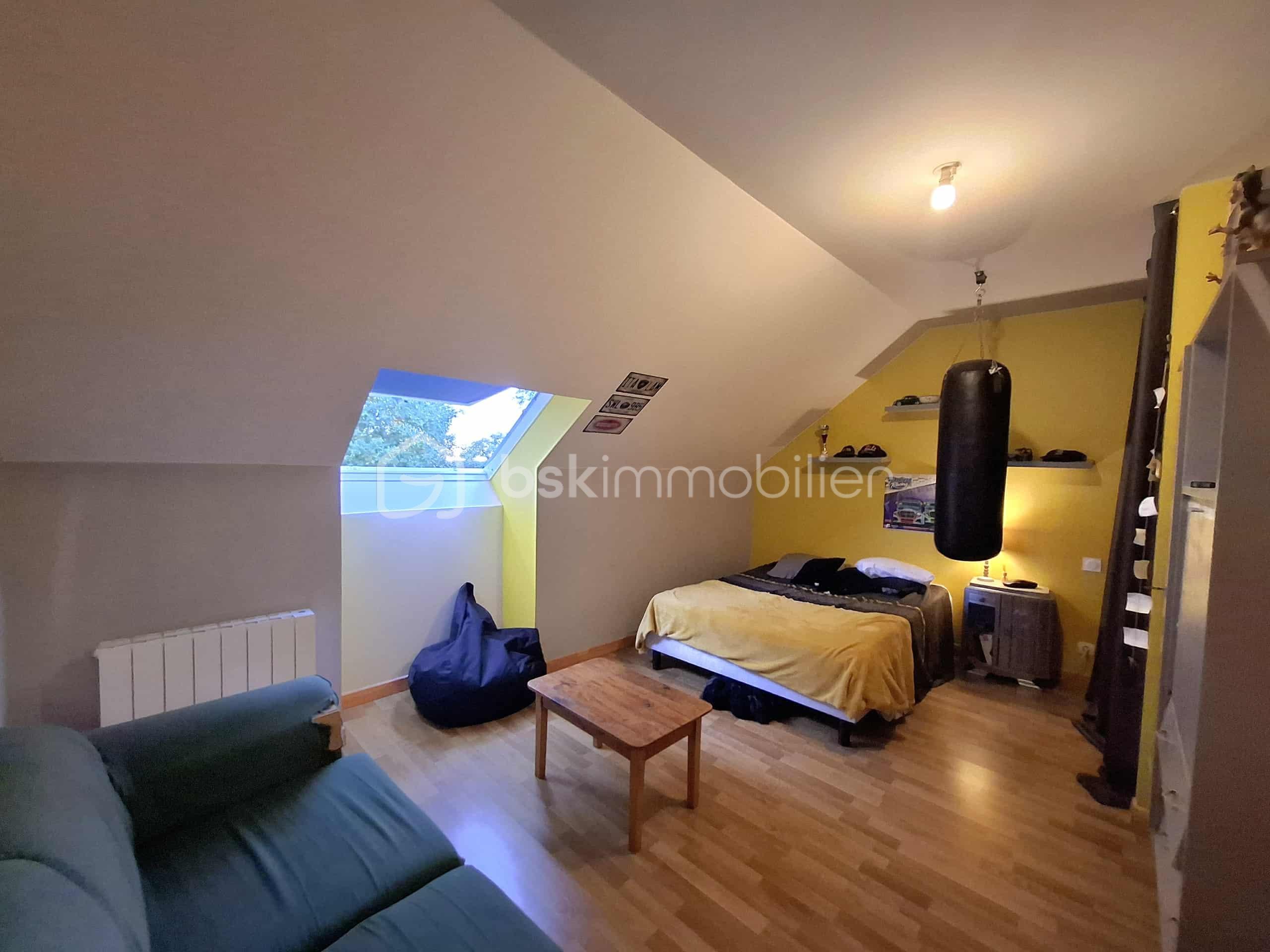 Maison de 177 m² - 12ab0a6c-ab48-42b3-a700-284d67998632.jpg