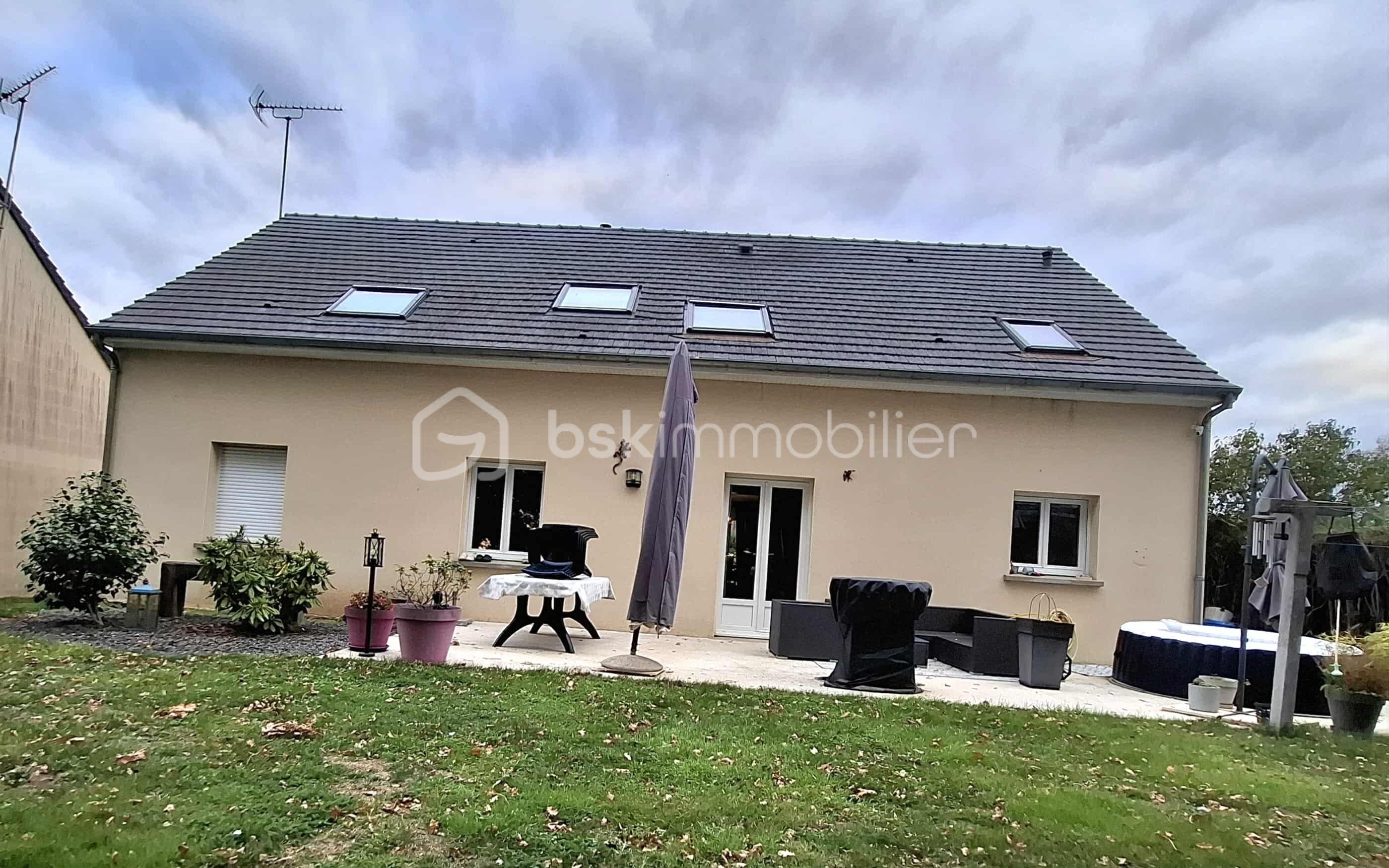 Maison de 177 m² - 66addb27-d001-4658-ba5b-263d59cd65a9.jpg
