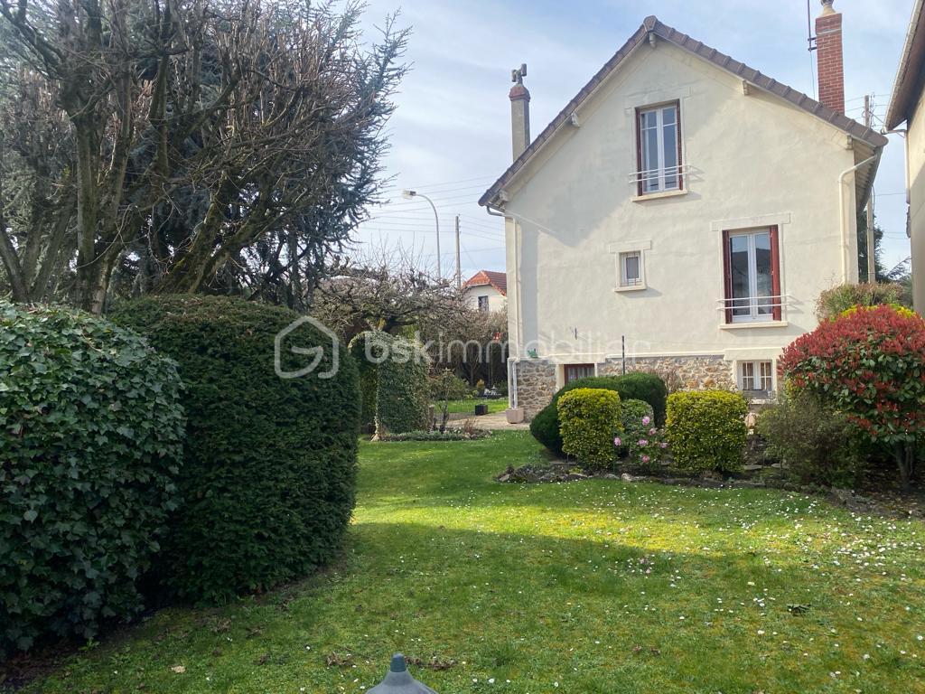 Maison en pierre de 78 m² - PHOTO2.jpg