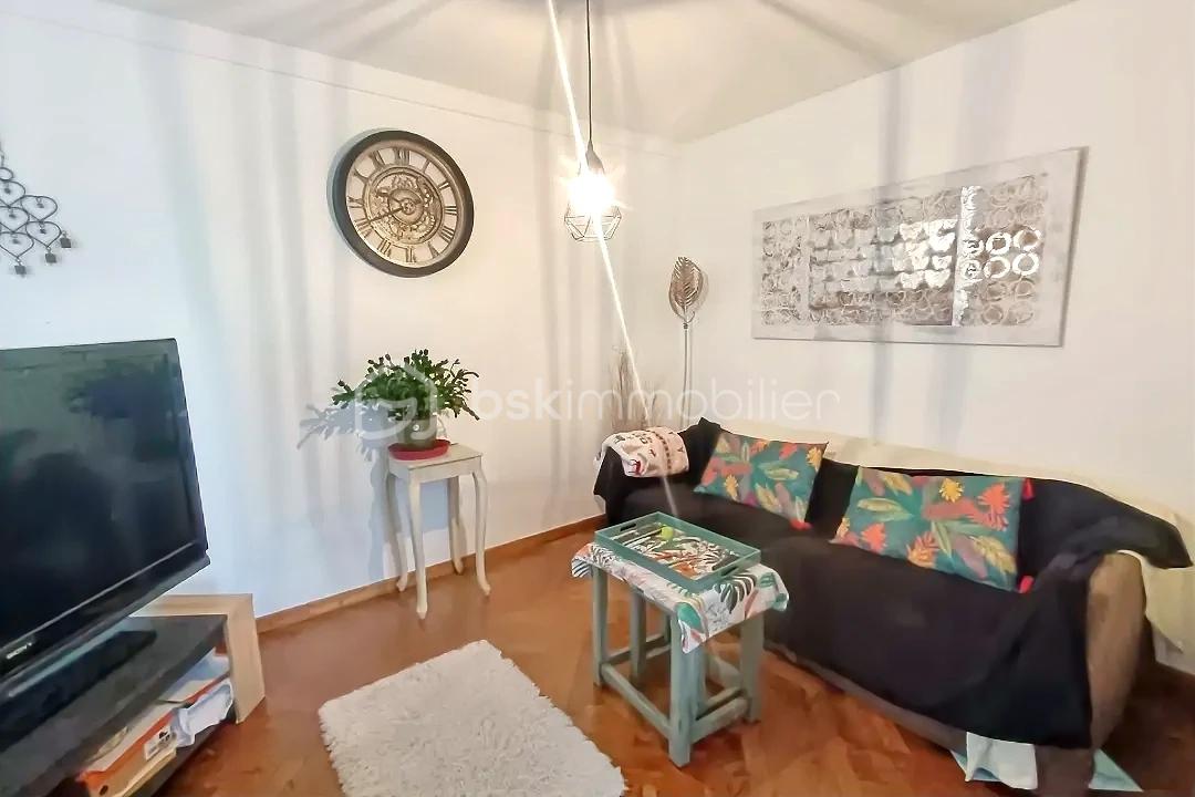 Maison de 175 m² - hoqi-3c6077d266f54d3694a721a231991ffc.jpg