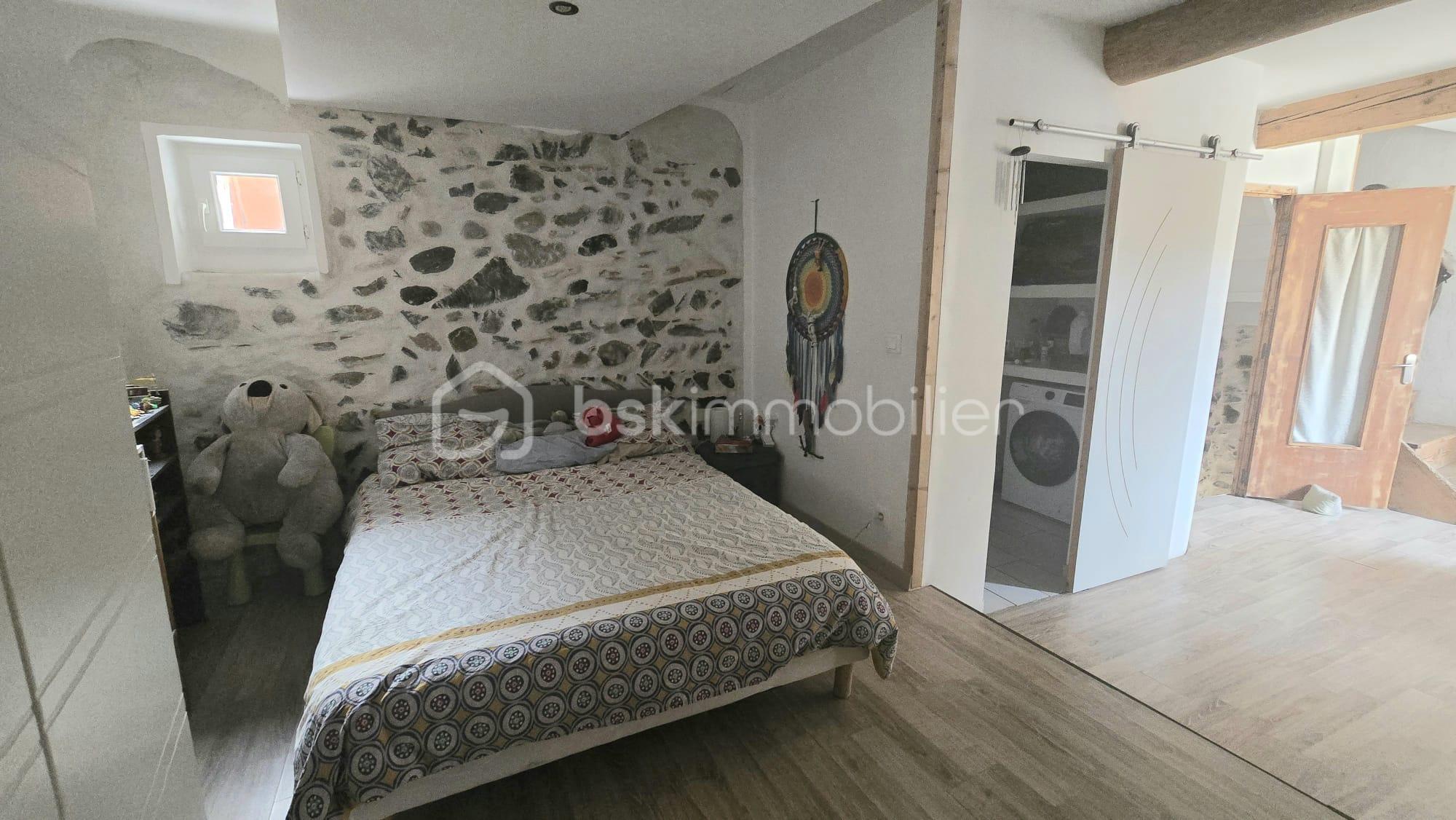 Ch 1 étage. PHOTO 3.jpeg