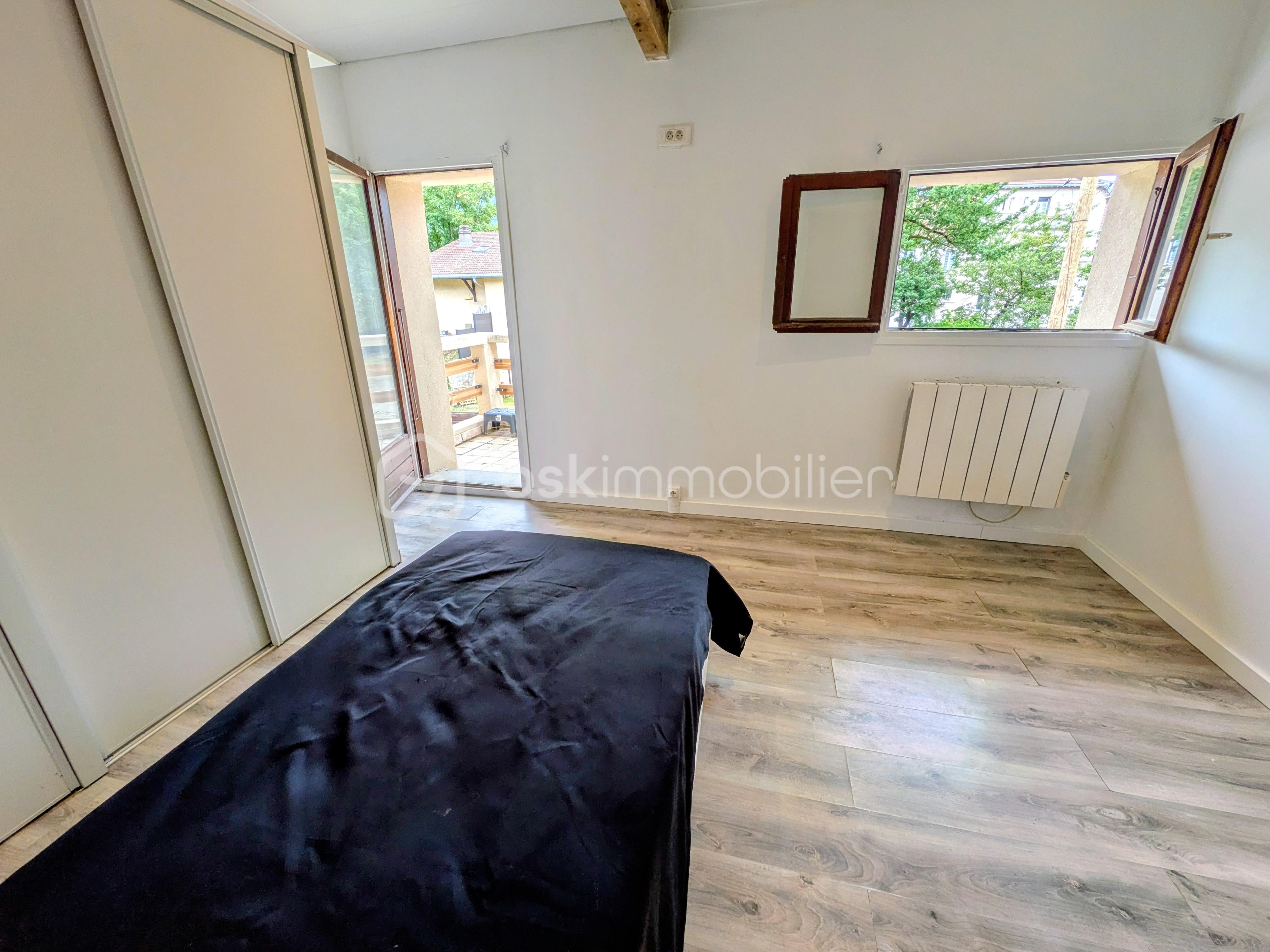 MAISON CHAMP SUR DRAC 38560 STEPHANIE DE ALMEIDA IMMOBILIER (48).jpg