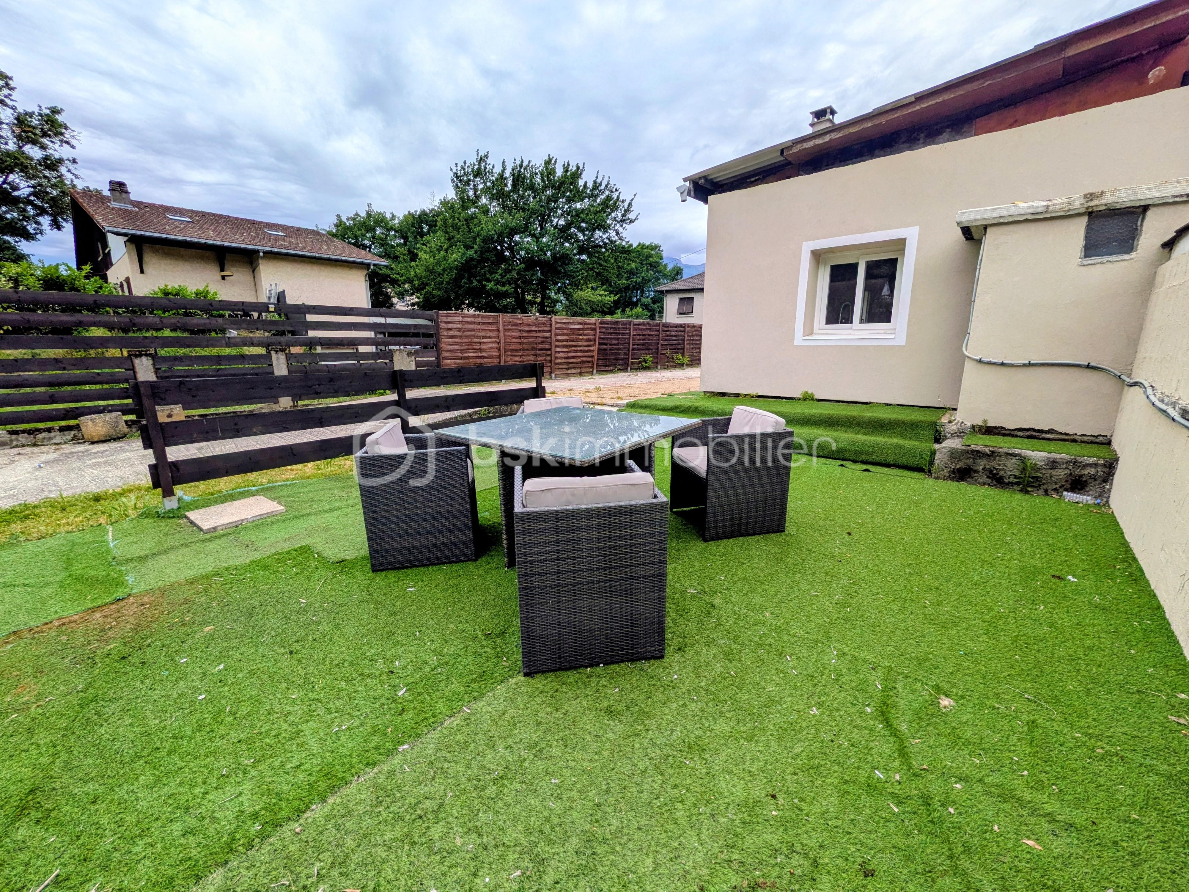 MAISON CHAMP SUR DRAC 38560 STEPHANIE DE ALMEIDA IMMOBILIER (12).jpg