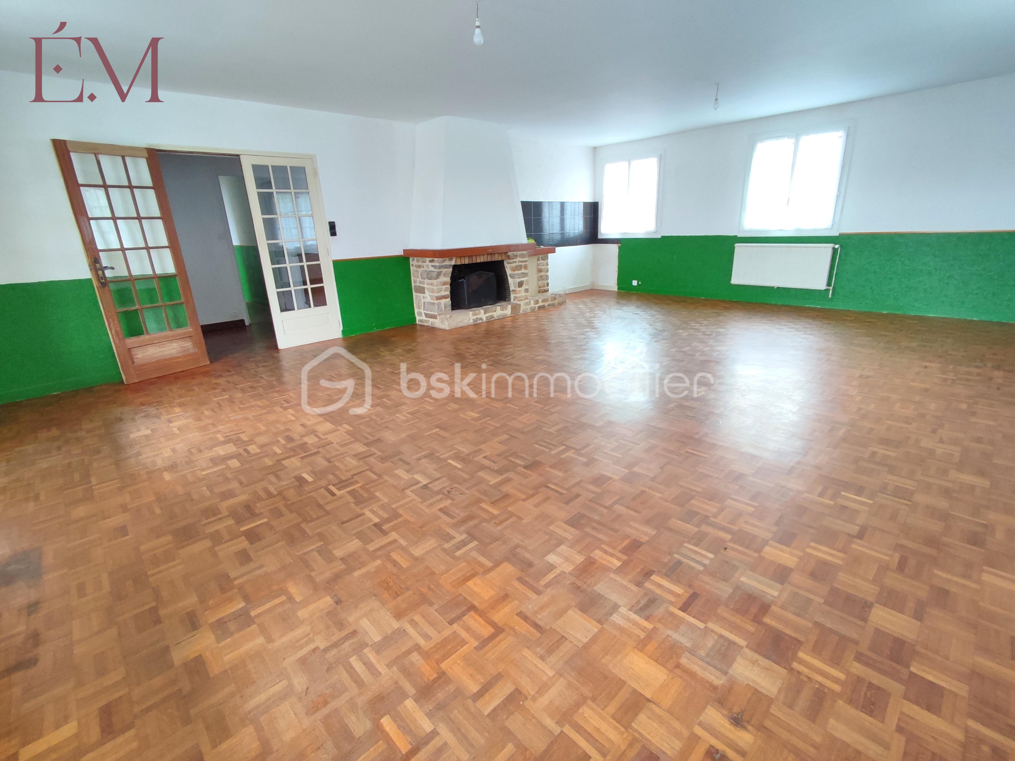 Local d activites de 388 m² - 12.png