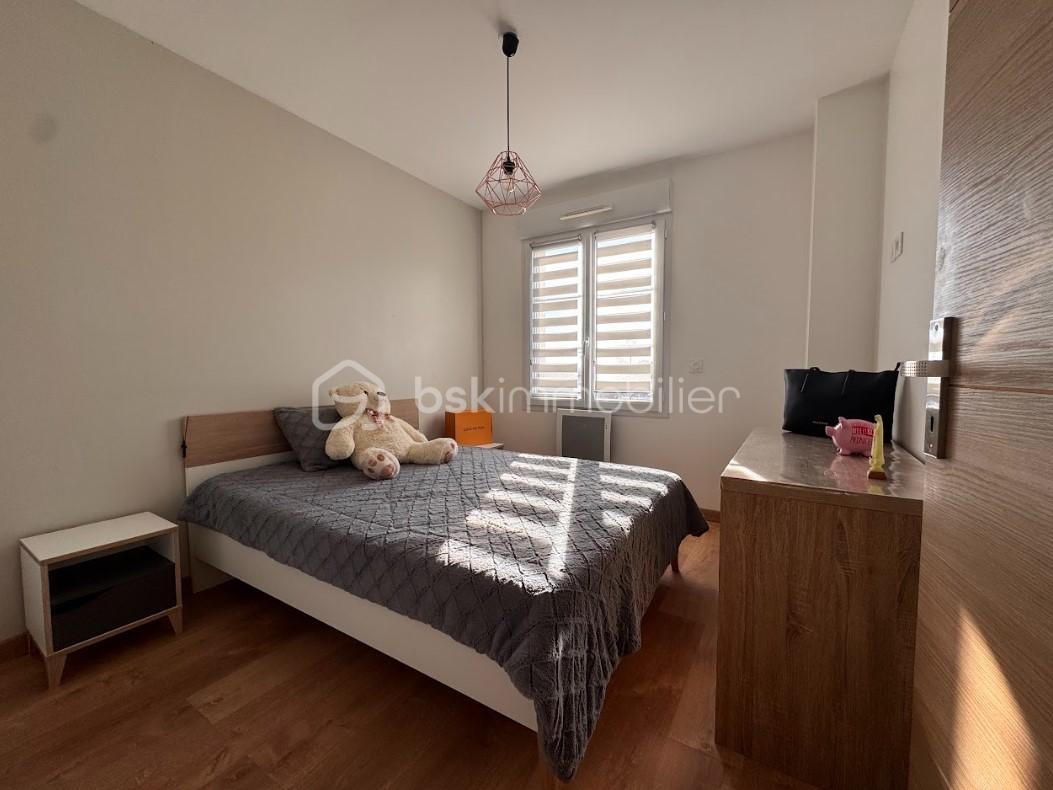 Maison traditionnelle de 90 m² - Chambre2.jpg