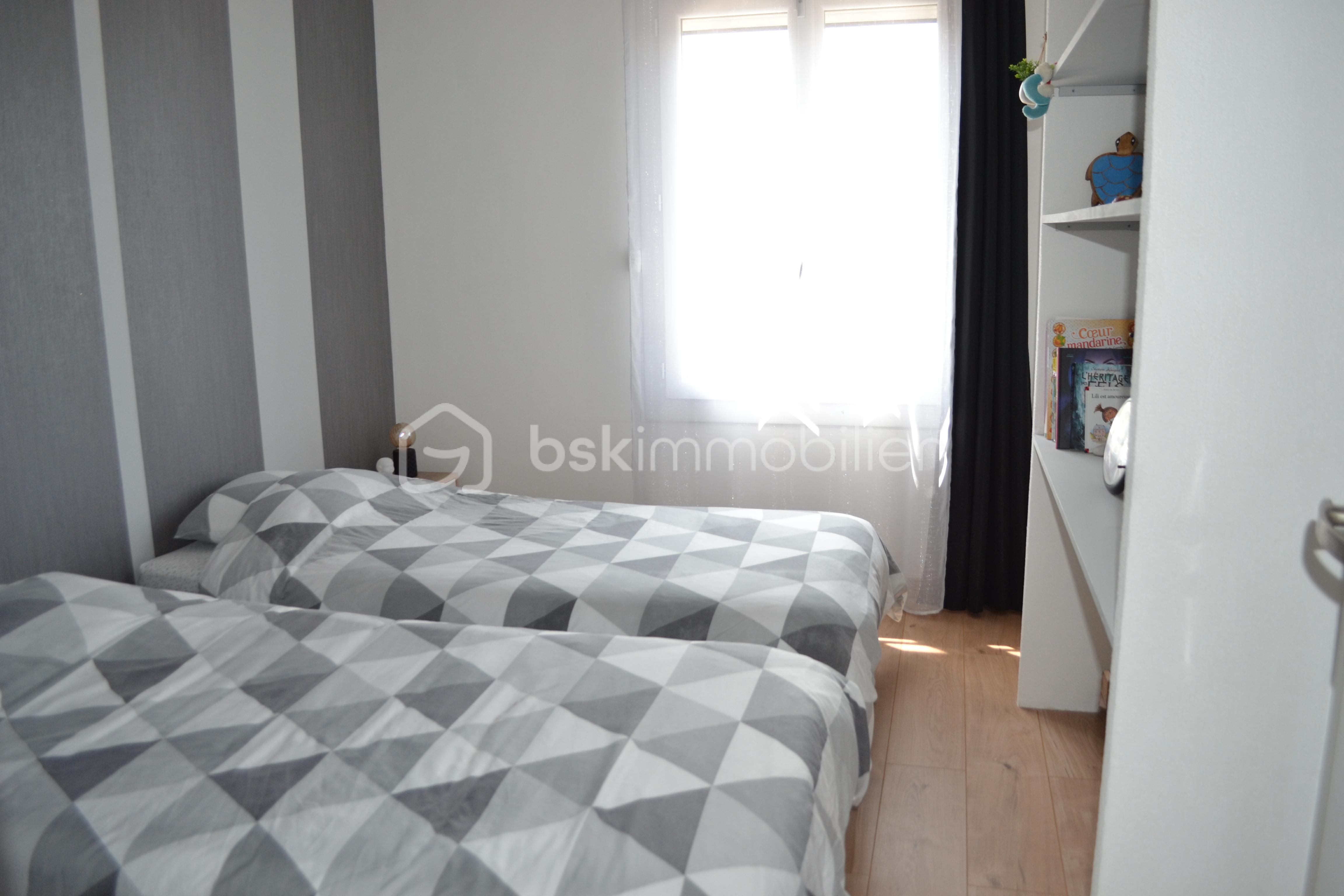 9 CBRE DOUBLE.JPG