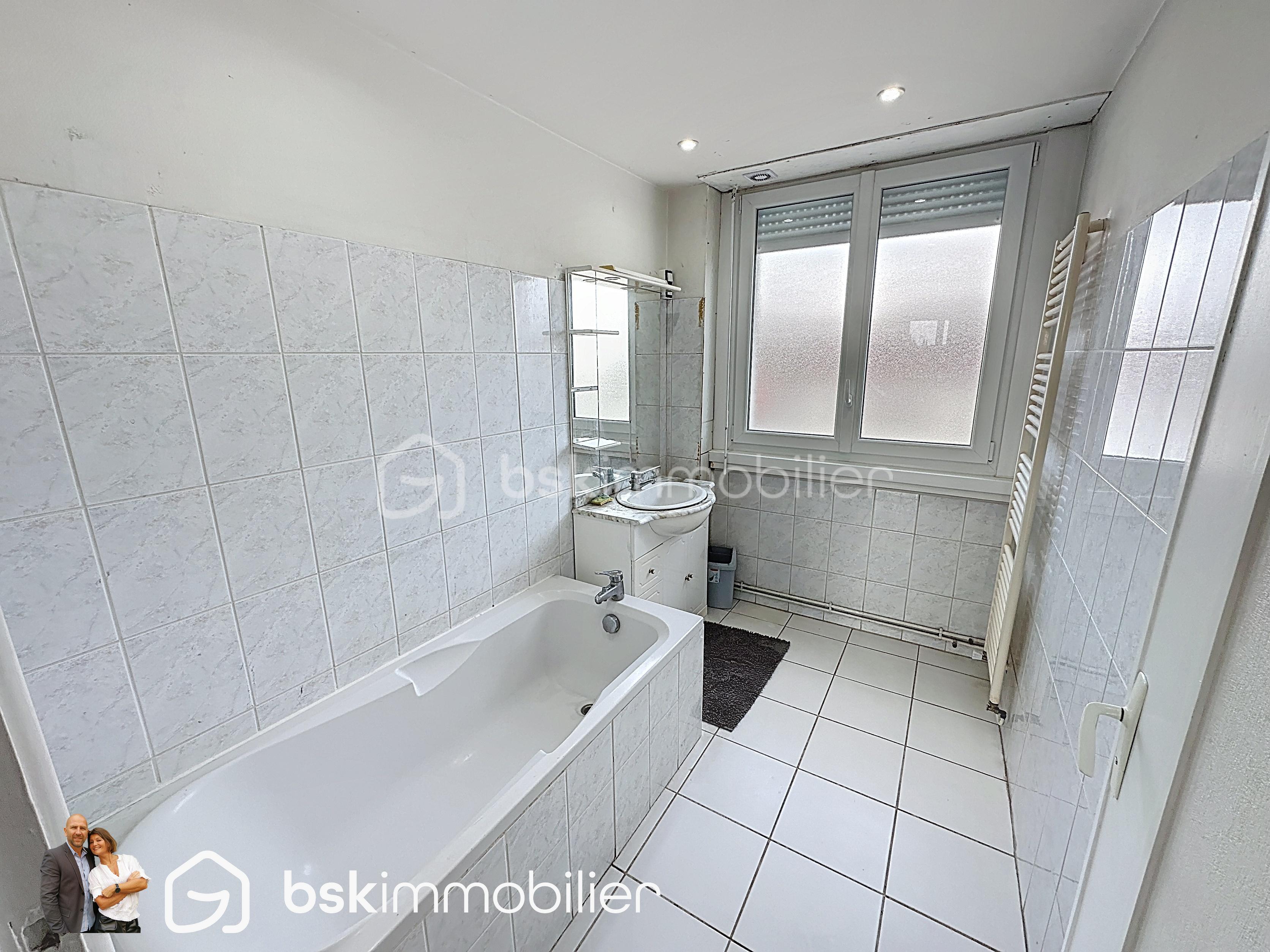 Appartement de 112 m² - lens_00001.jpg