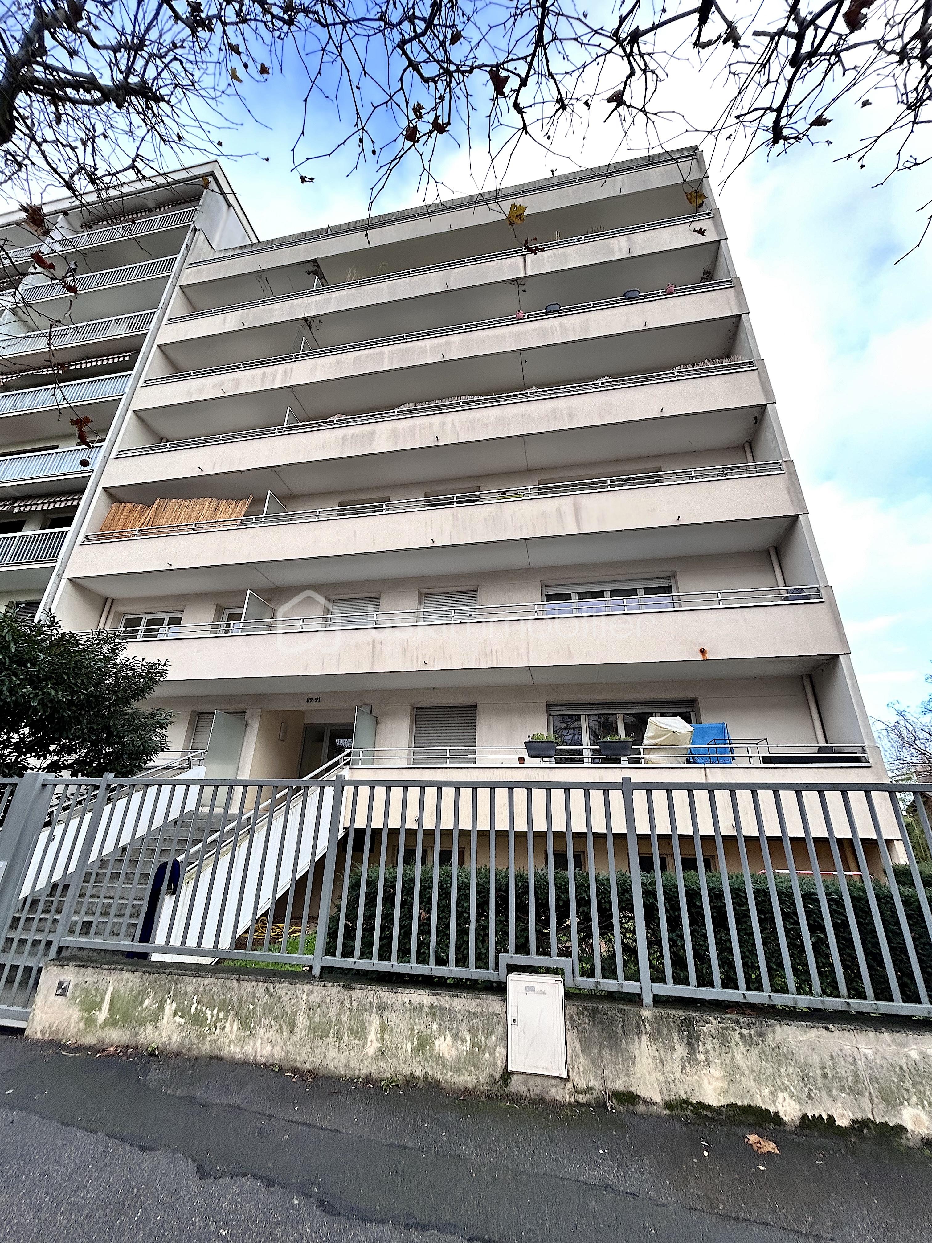 Appartement de 32,74 m² - immeuble.jpg